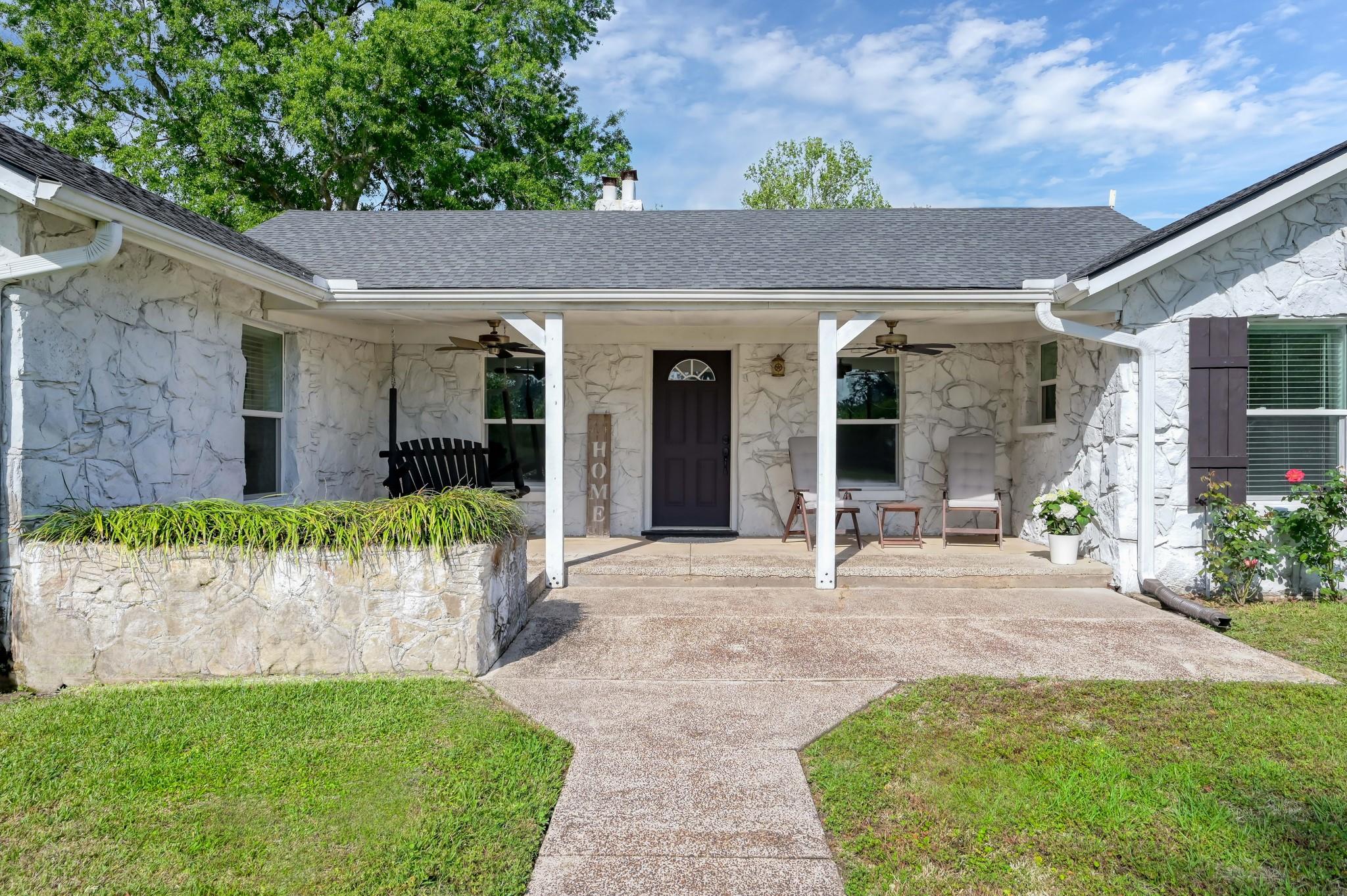 40323 Community Road