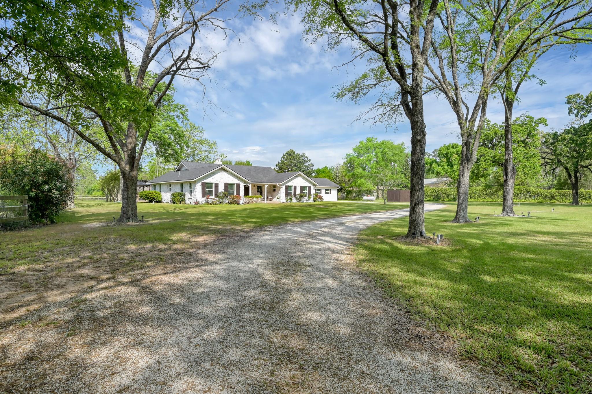 40323 Community Road