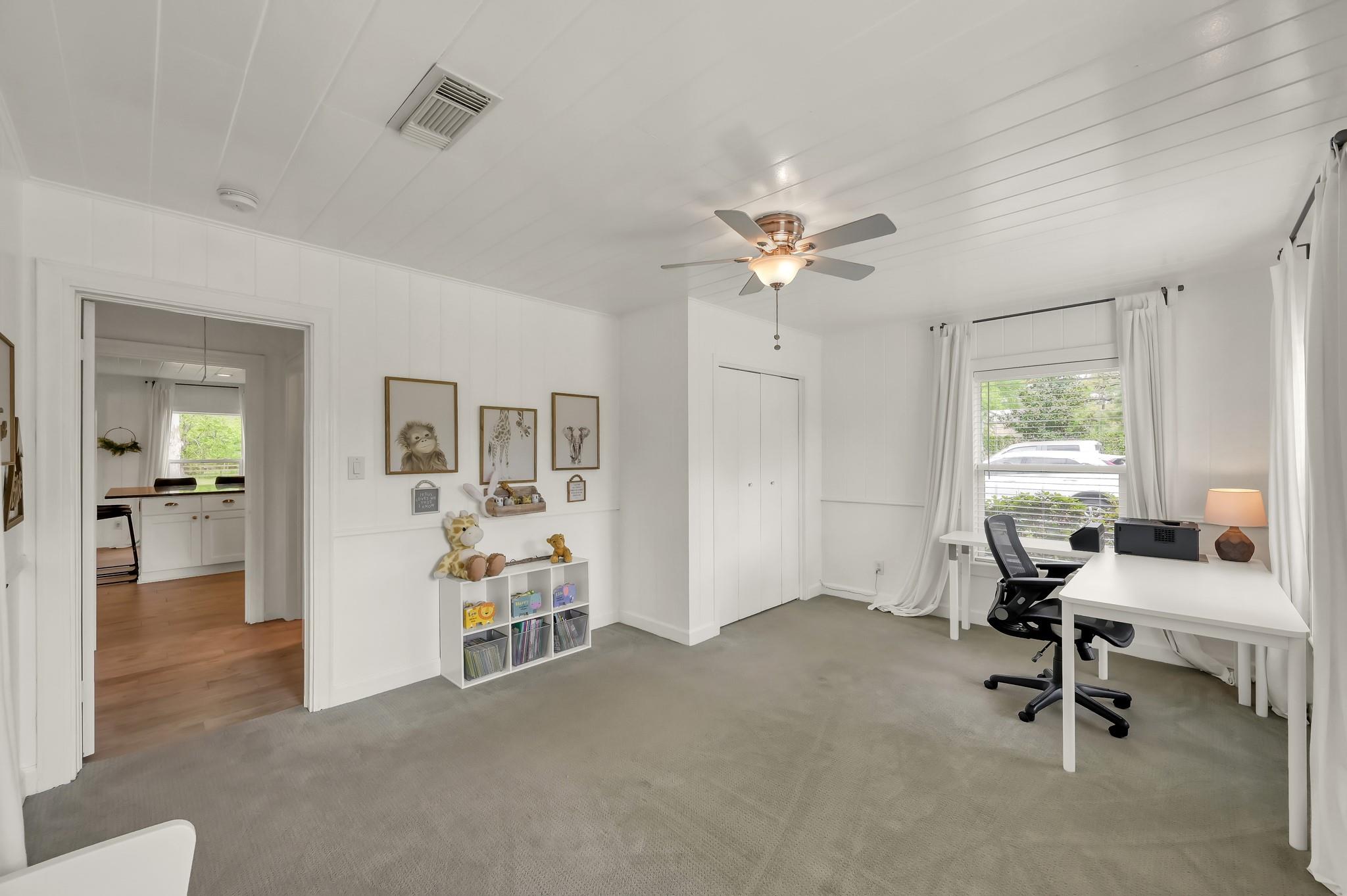 40323 Community Road