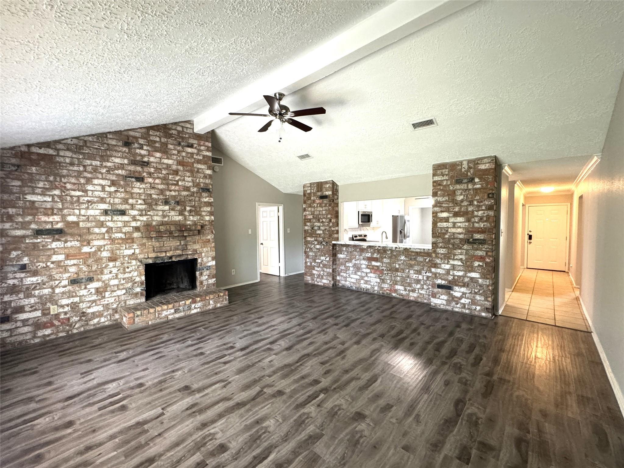 11915 Fallbrook Drive
