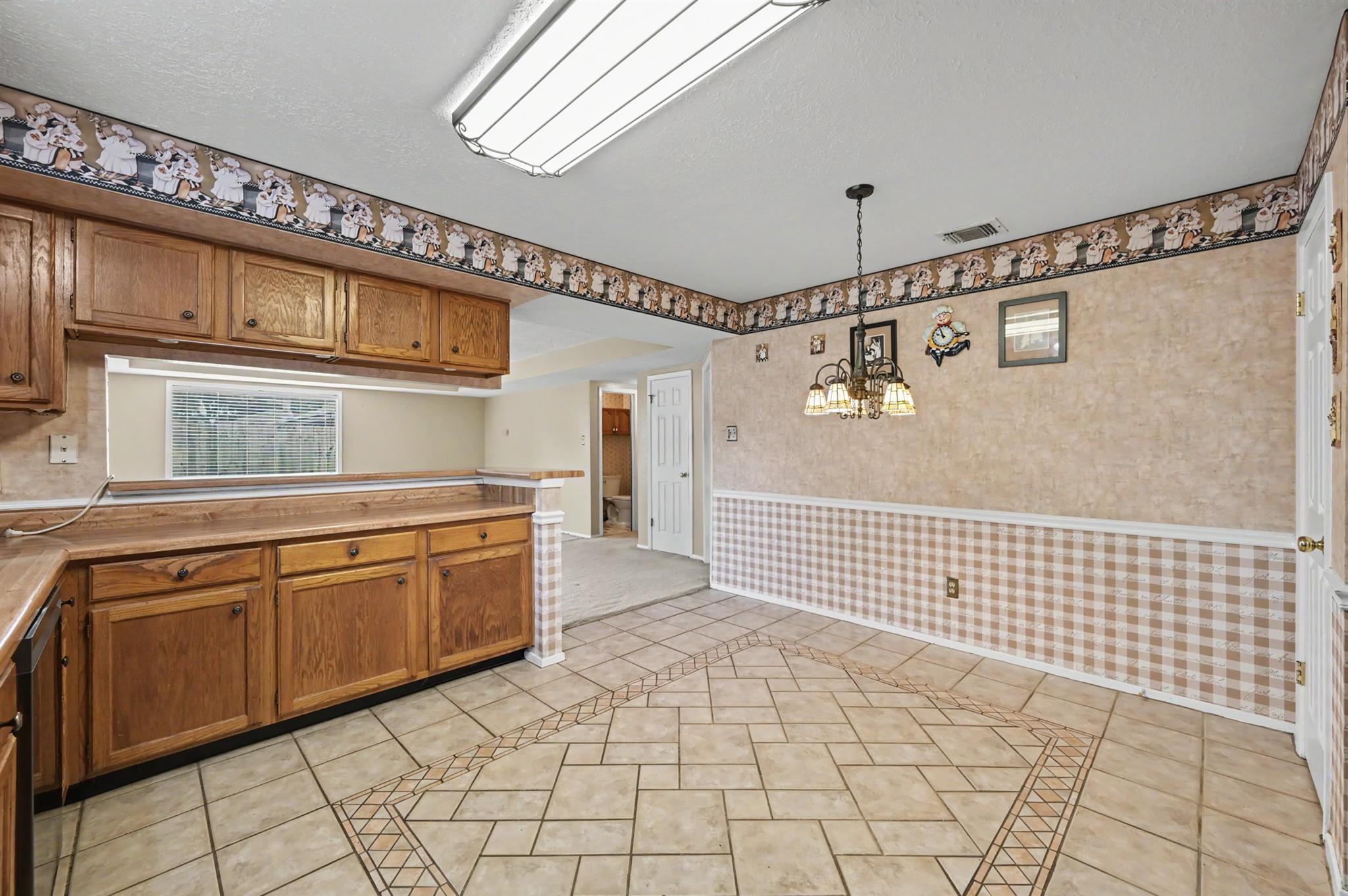 4926 Edinston Place
