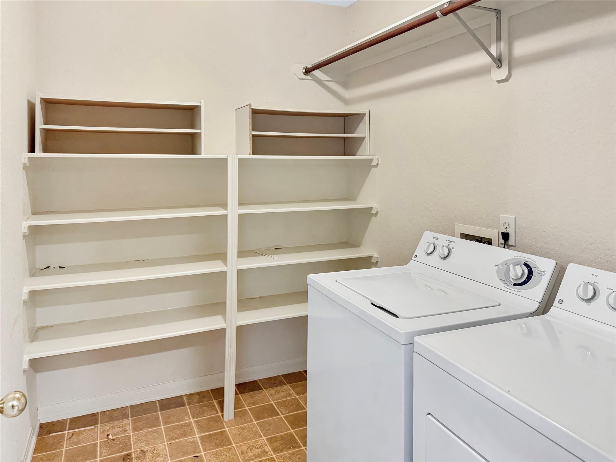 14 S Bristol Gate Place