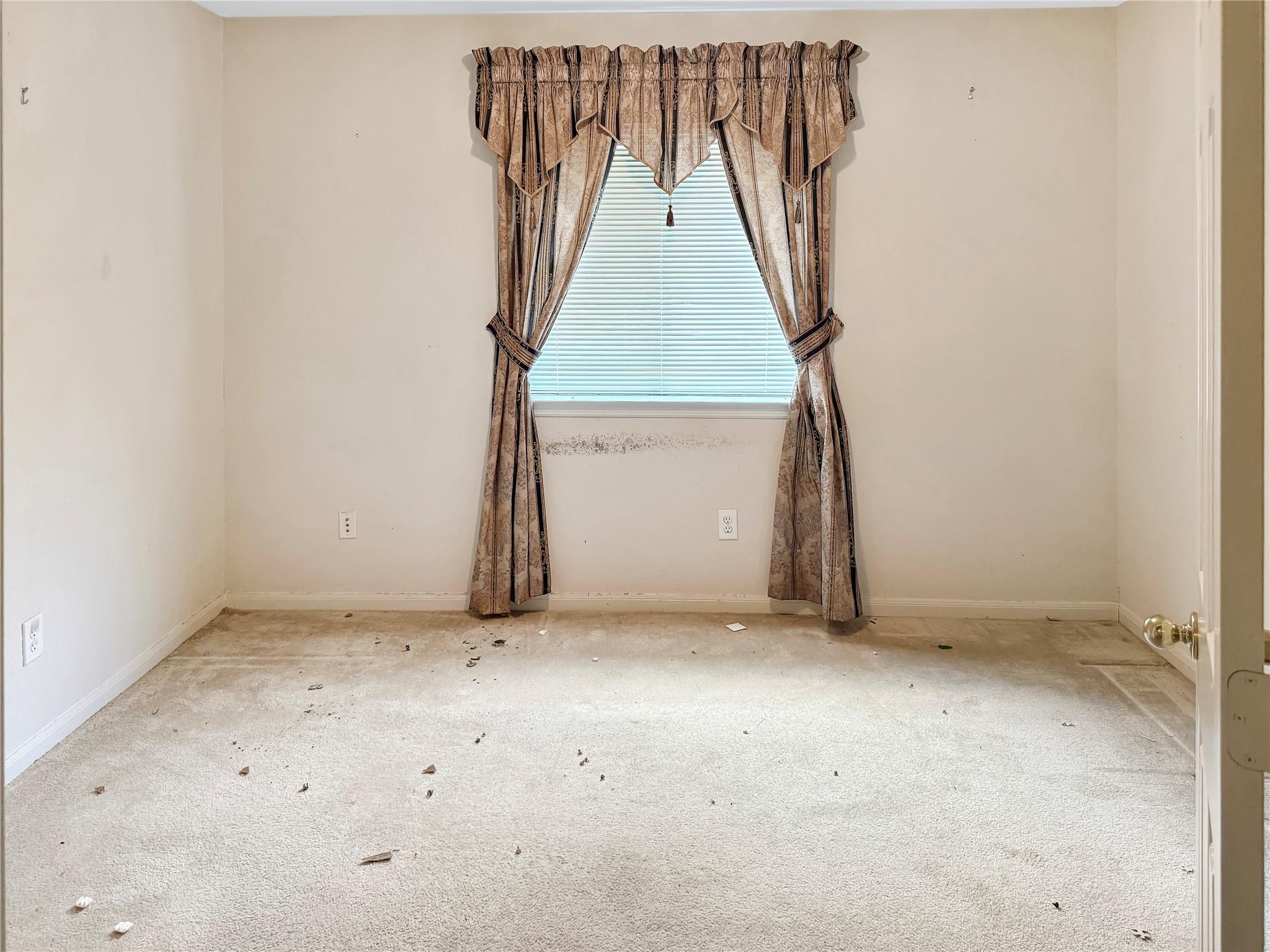 14 S Bristol Gate Place