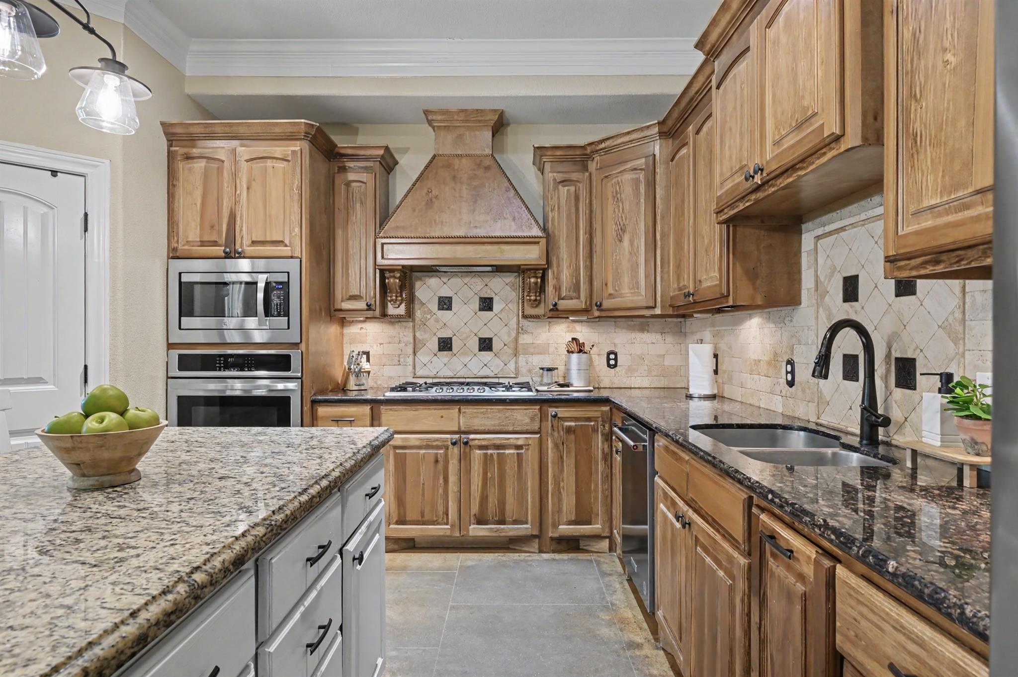 615 Weisinger Drive