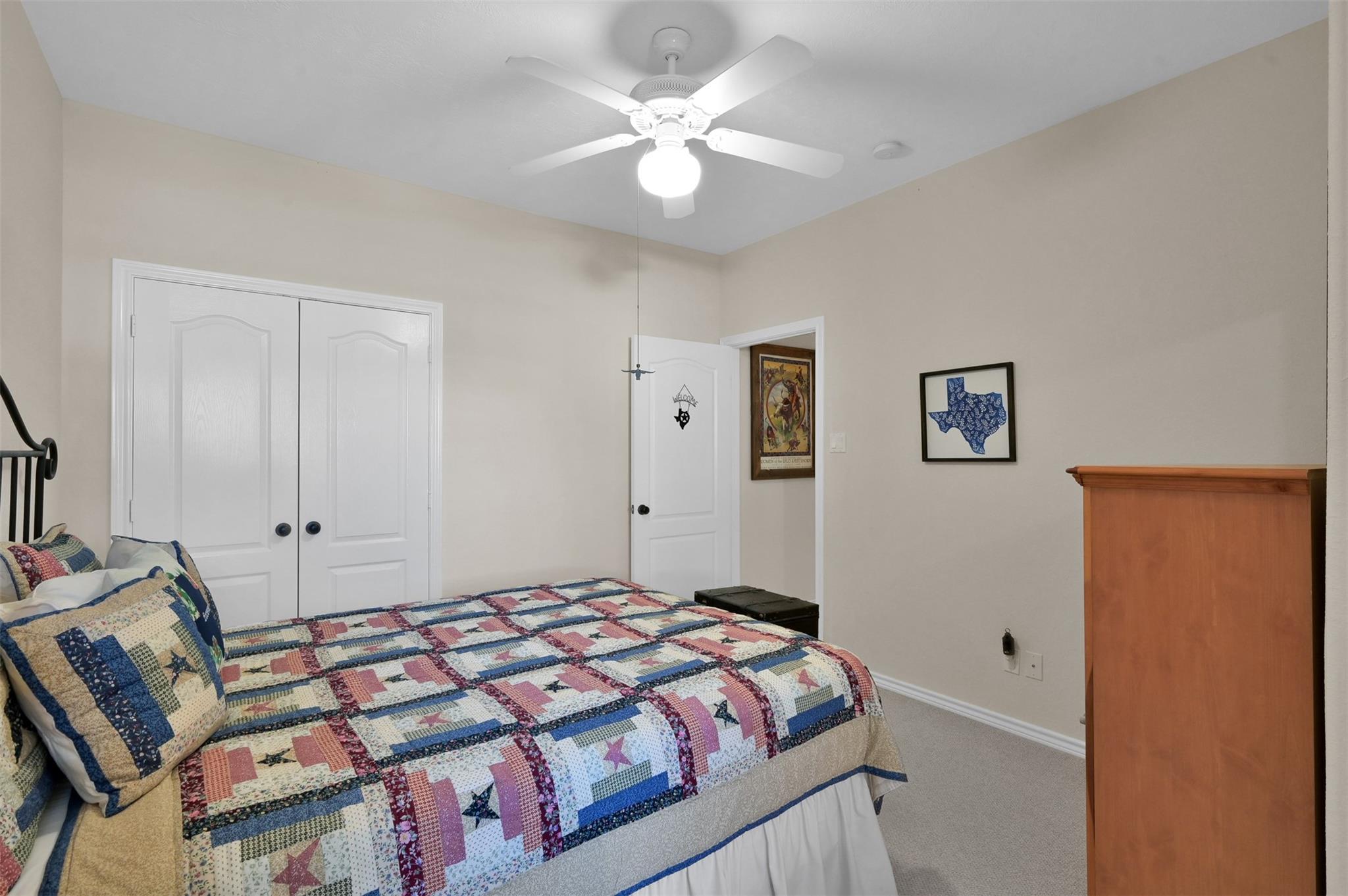 15 Regency Point