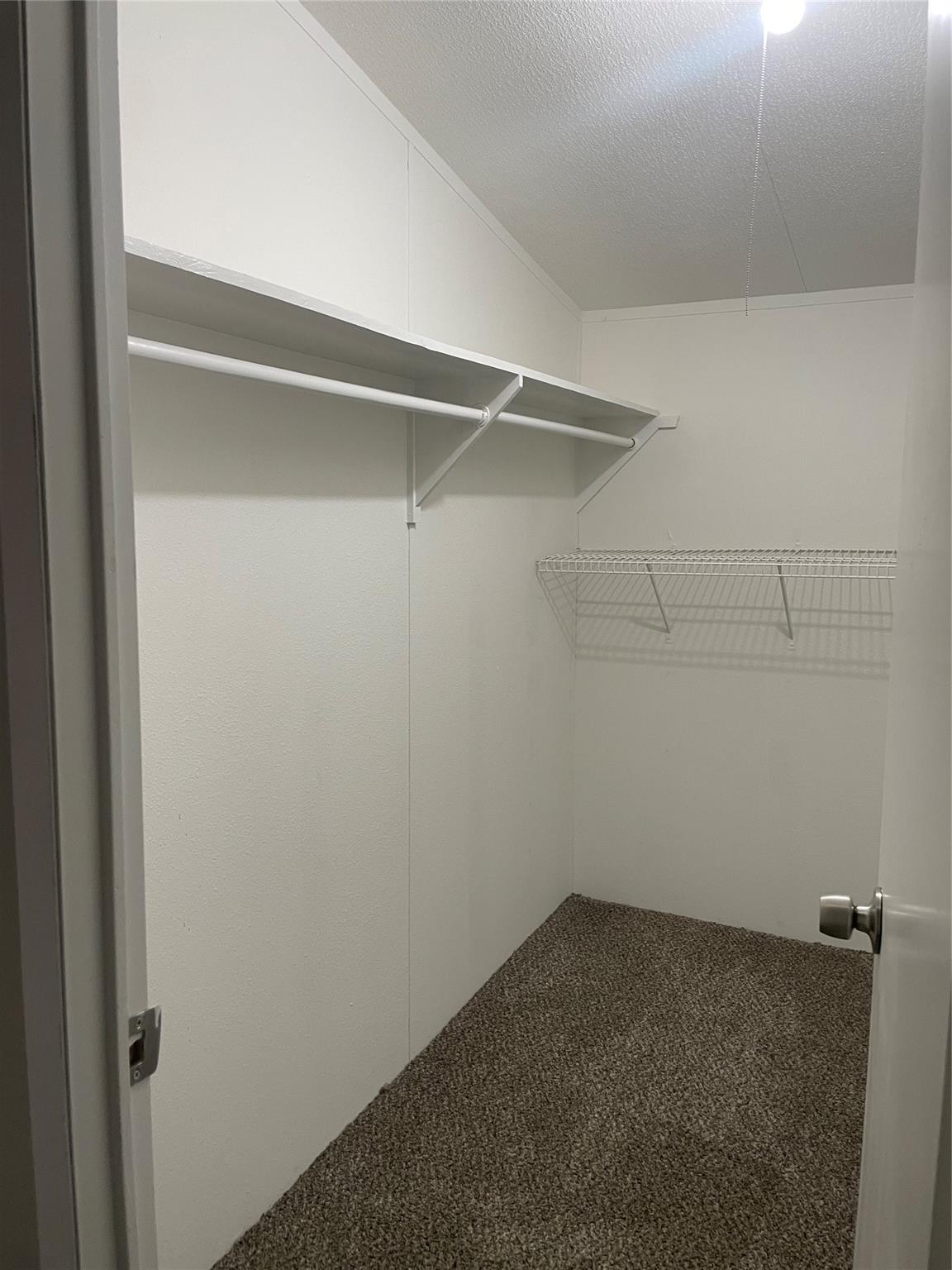 15661 Deer Glen Lane