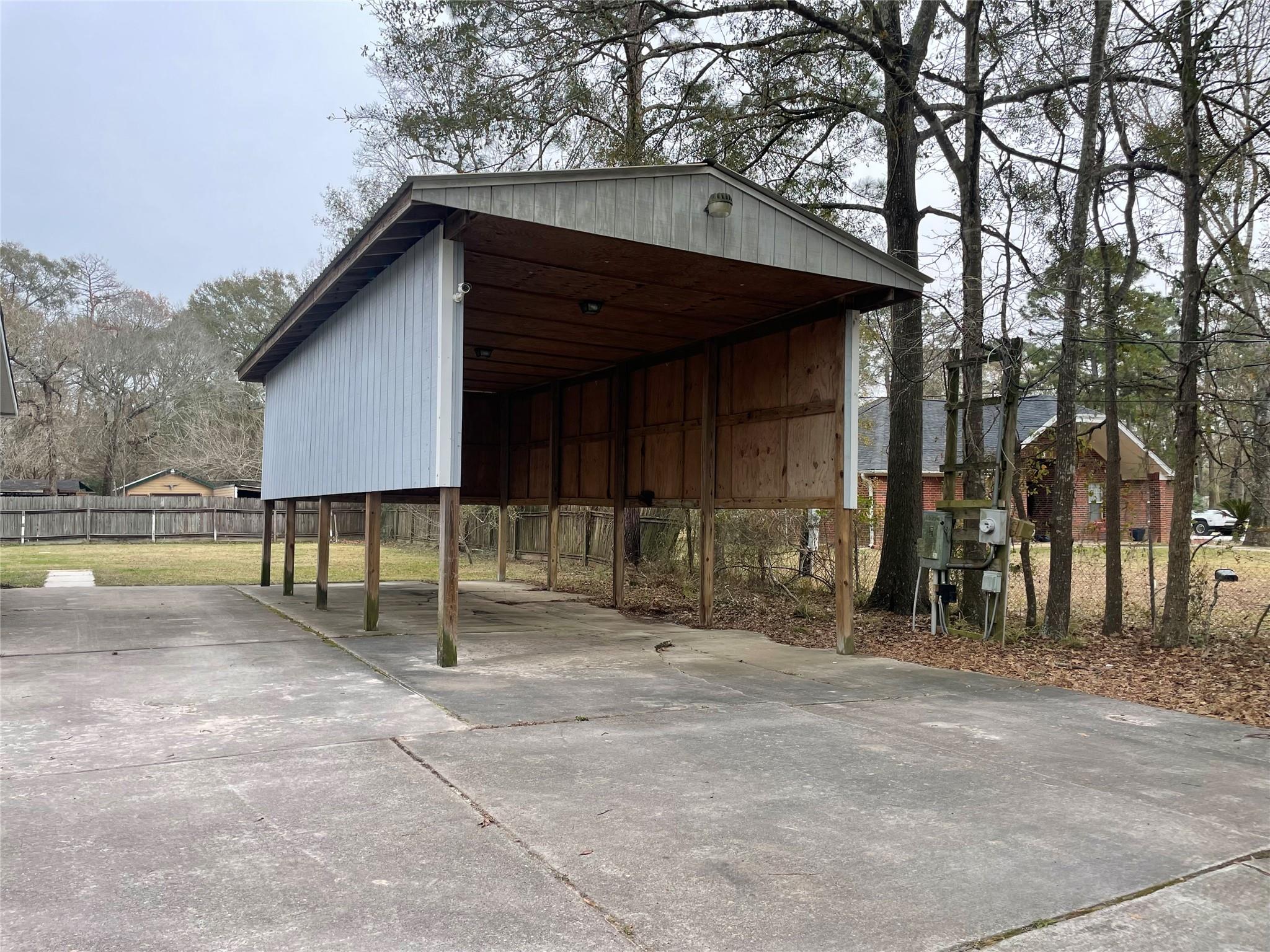 15661 Deer Glen Lane