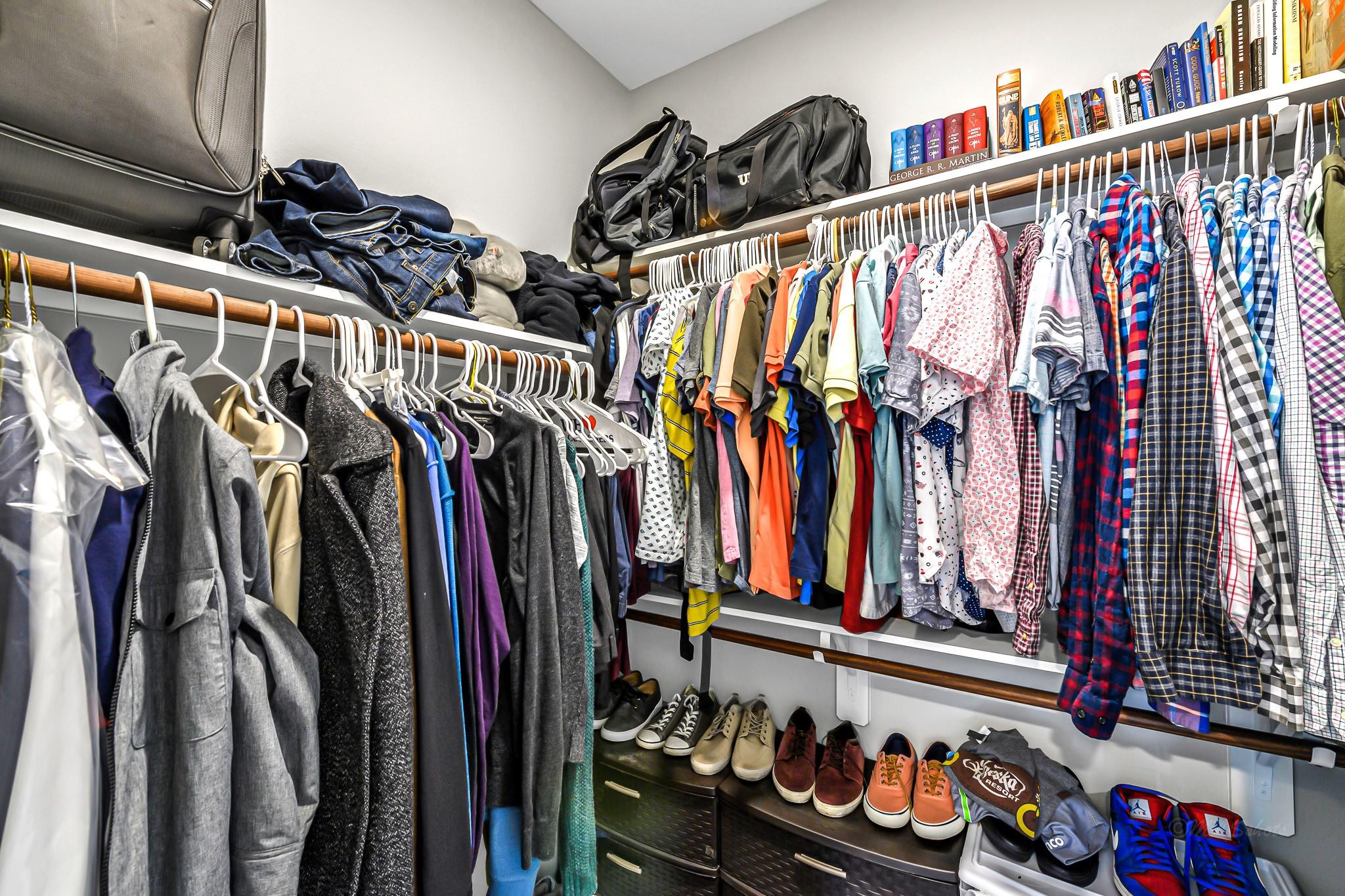 3105 Gillespie Street