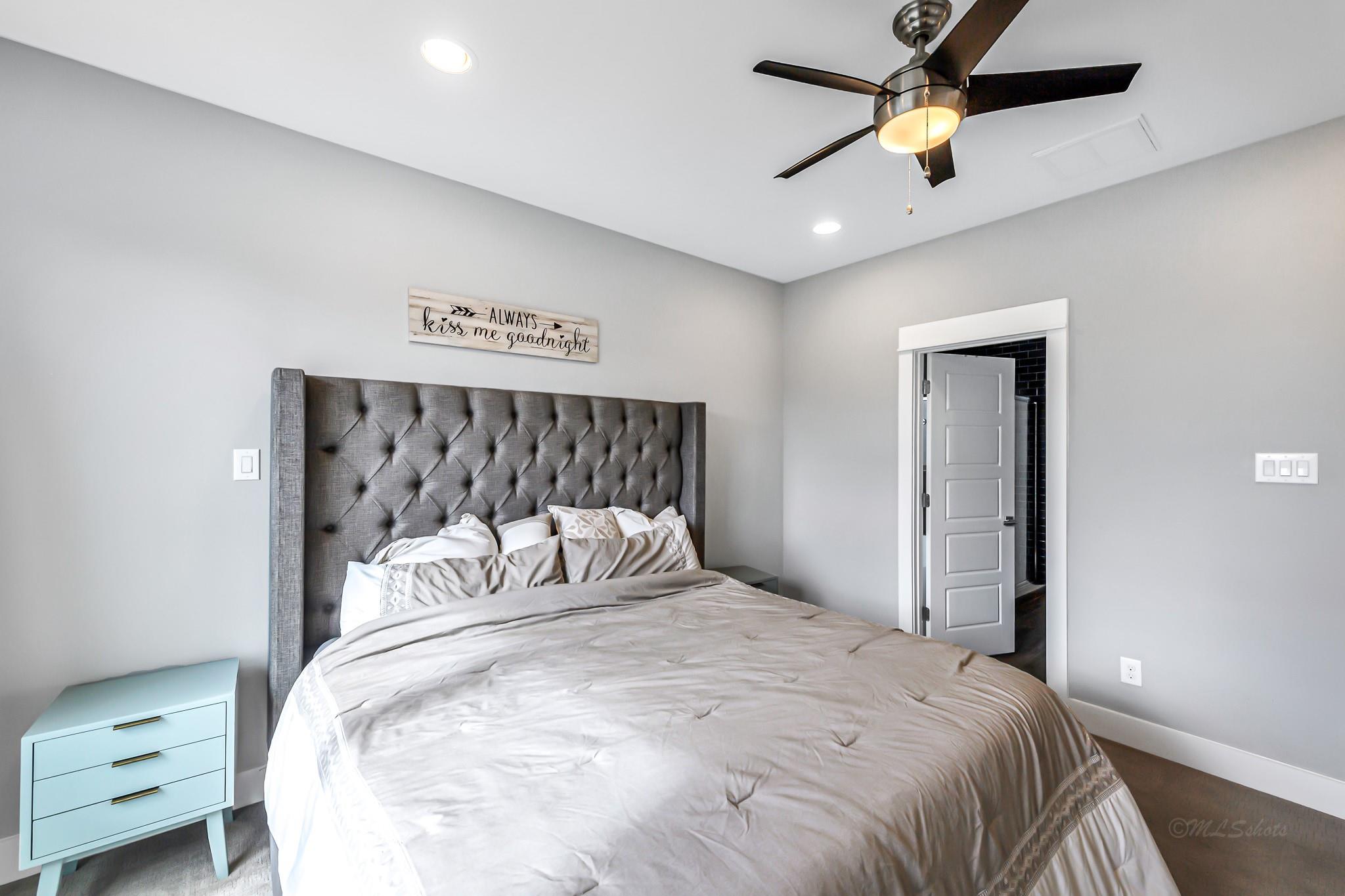 3105 Gillespie Street