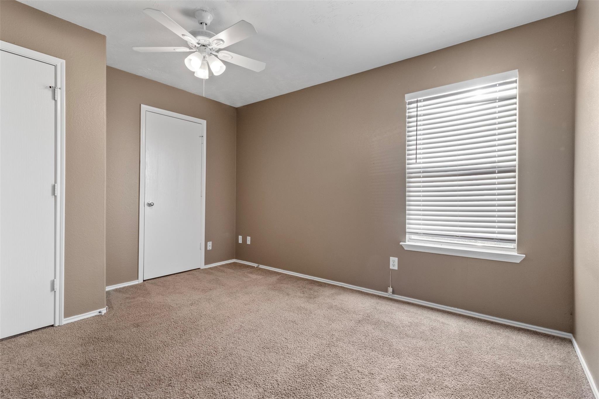 21207 Grand Linden Court