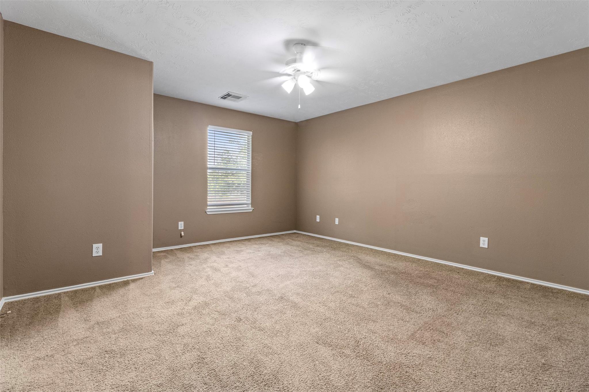 21207 Grand Linden Court