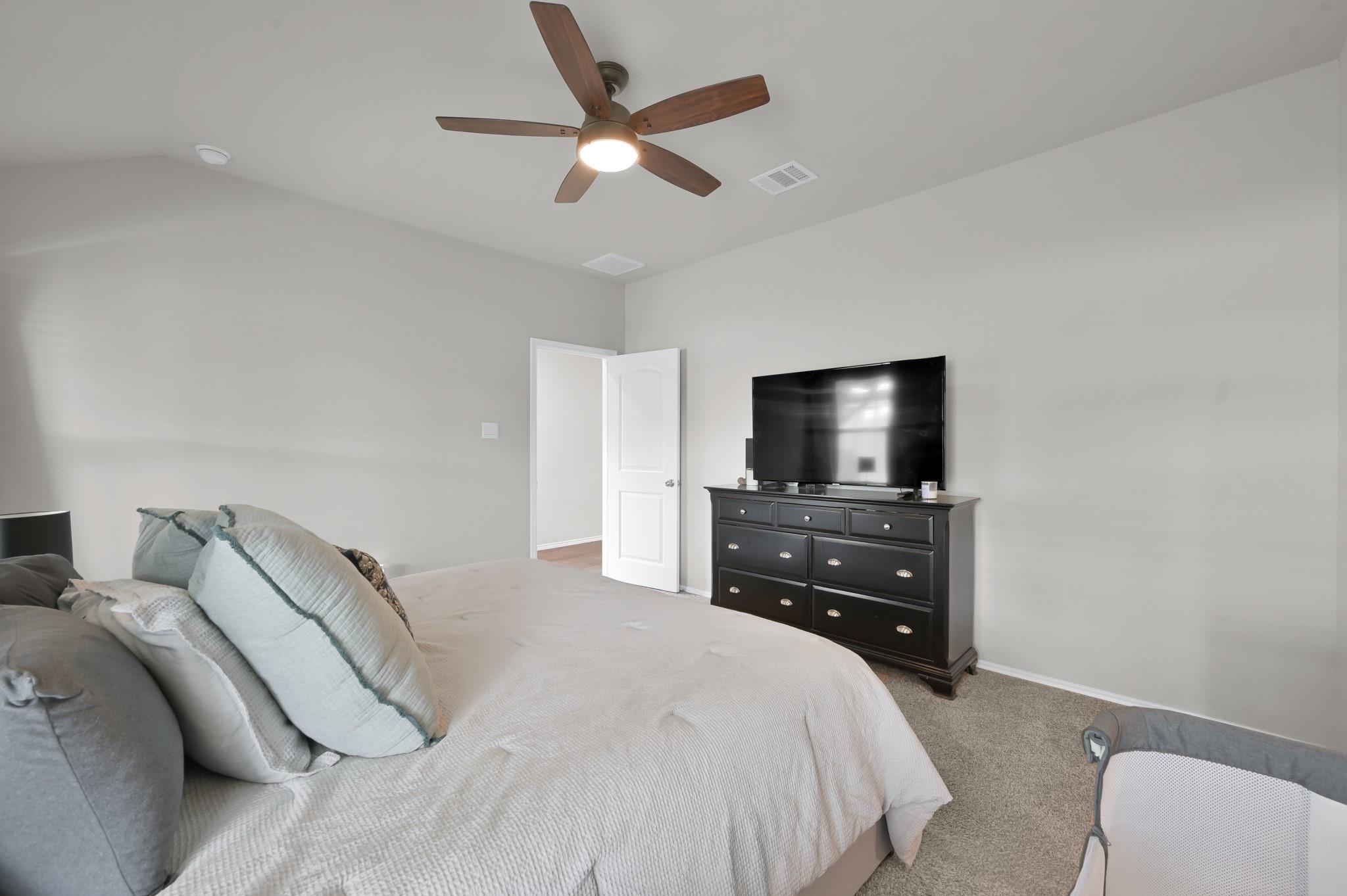 13916 Great Pines Court