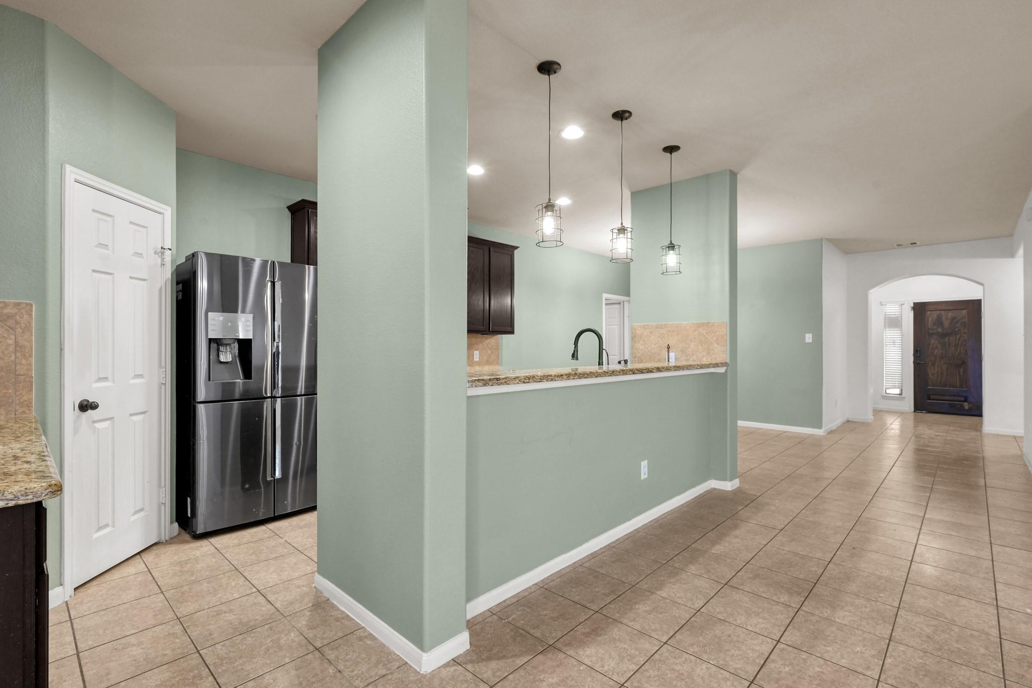 23310 E Pine Ivy Ln Lane