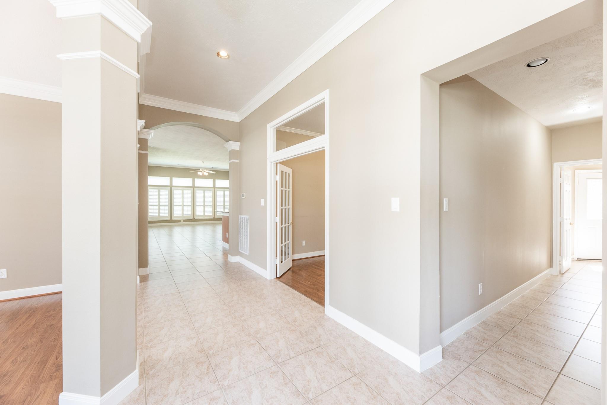 1222 Brinson Court