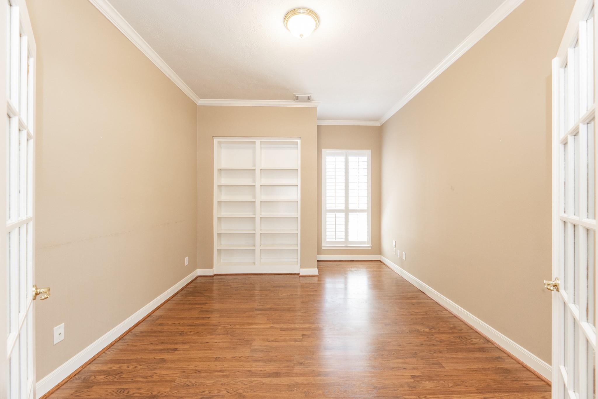 1222 Brinson Court