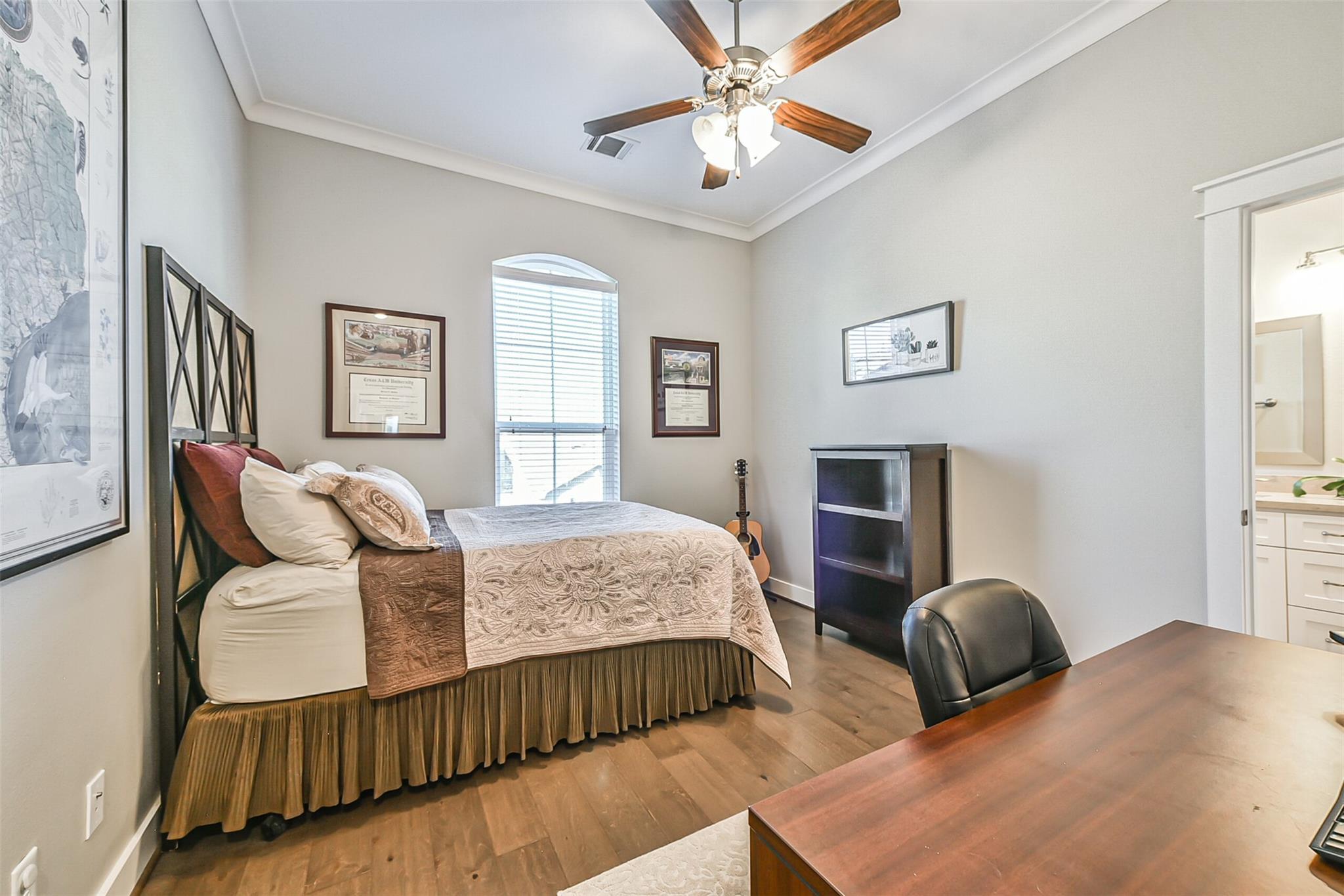 3222 Gillespie Street