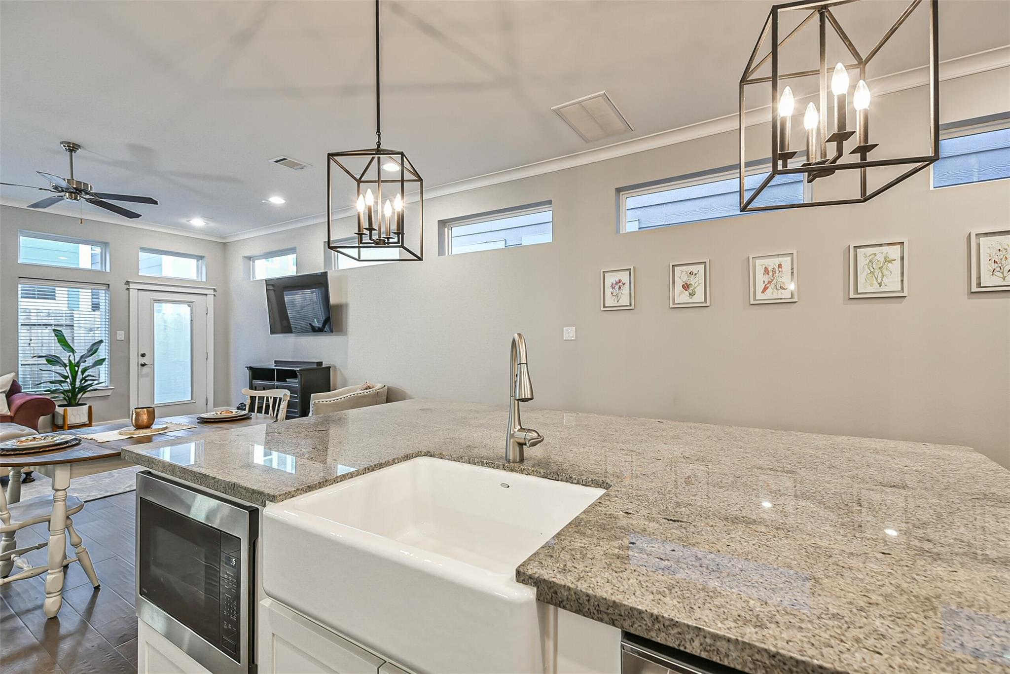 3222 Gillespie Street