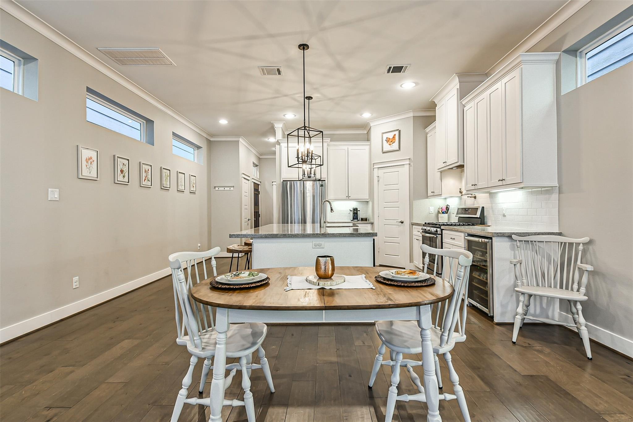 3222 Gillespie Street