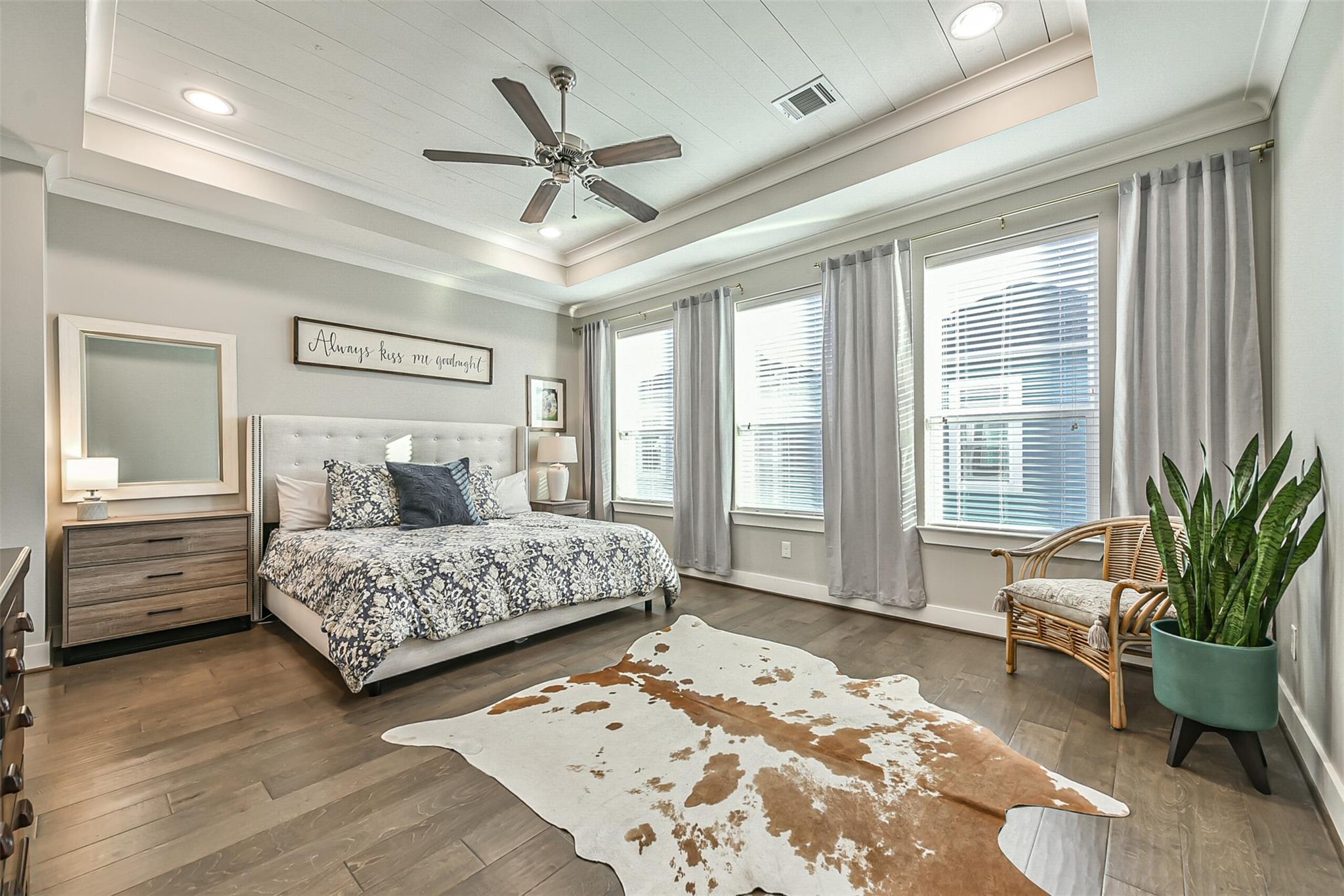 3222 Gillespie Street