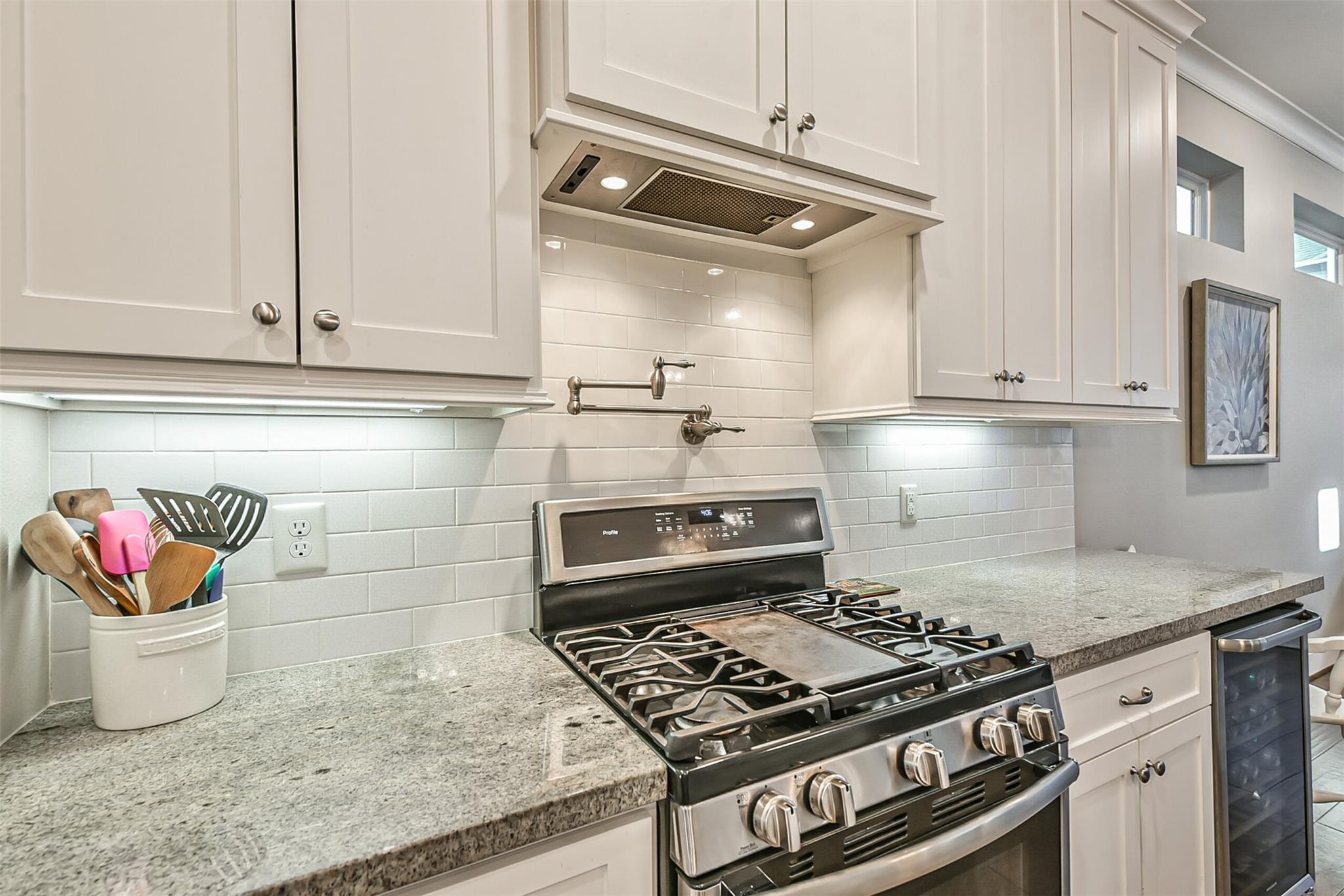 3222 Gillespie Street