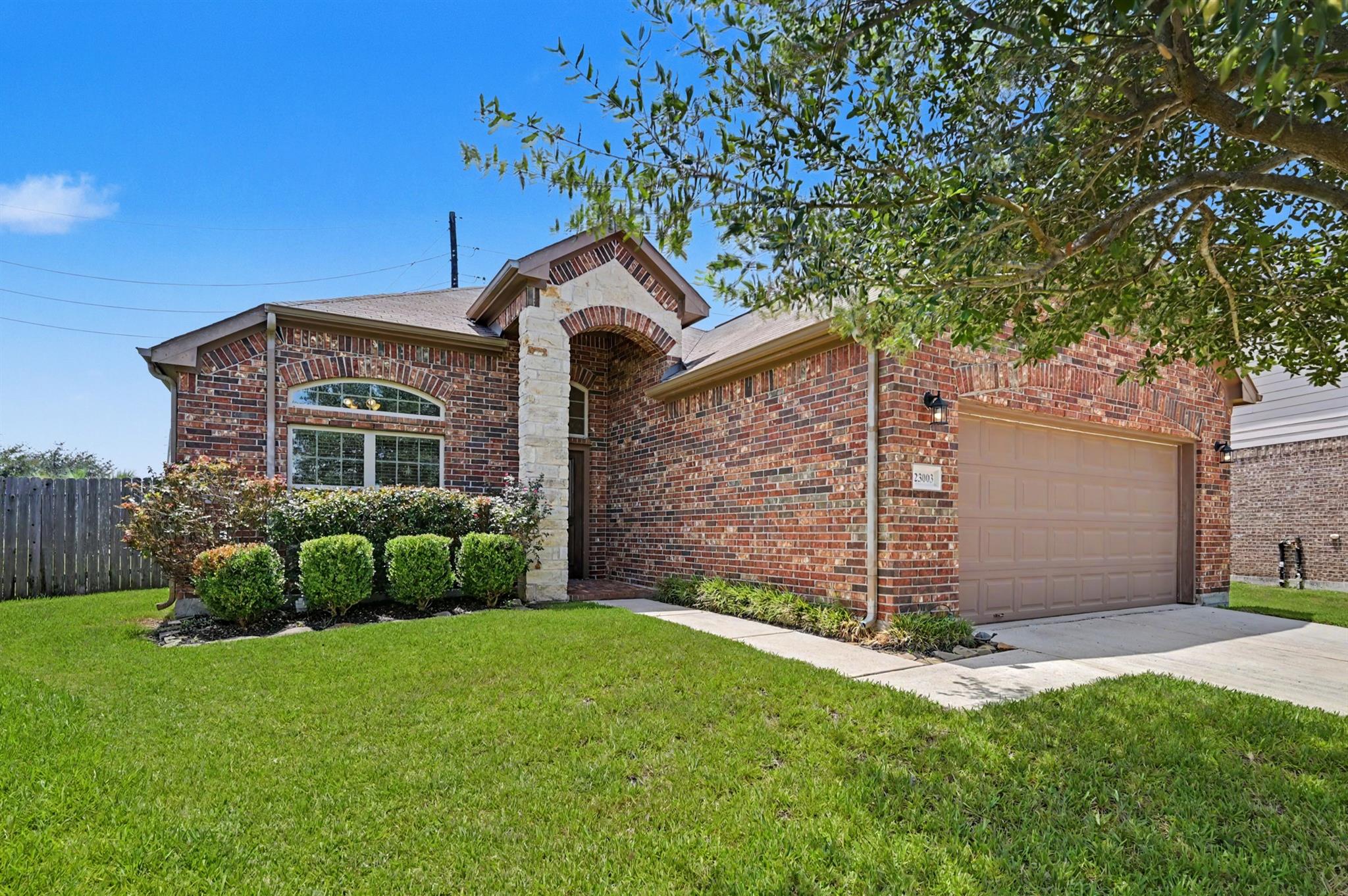 23003 Silver Linden Court