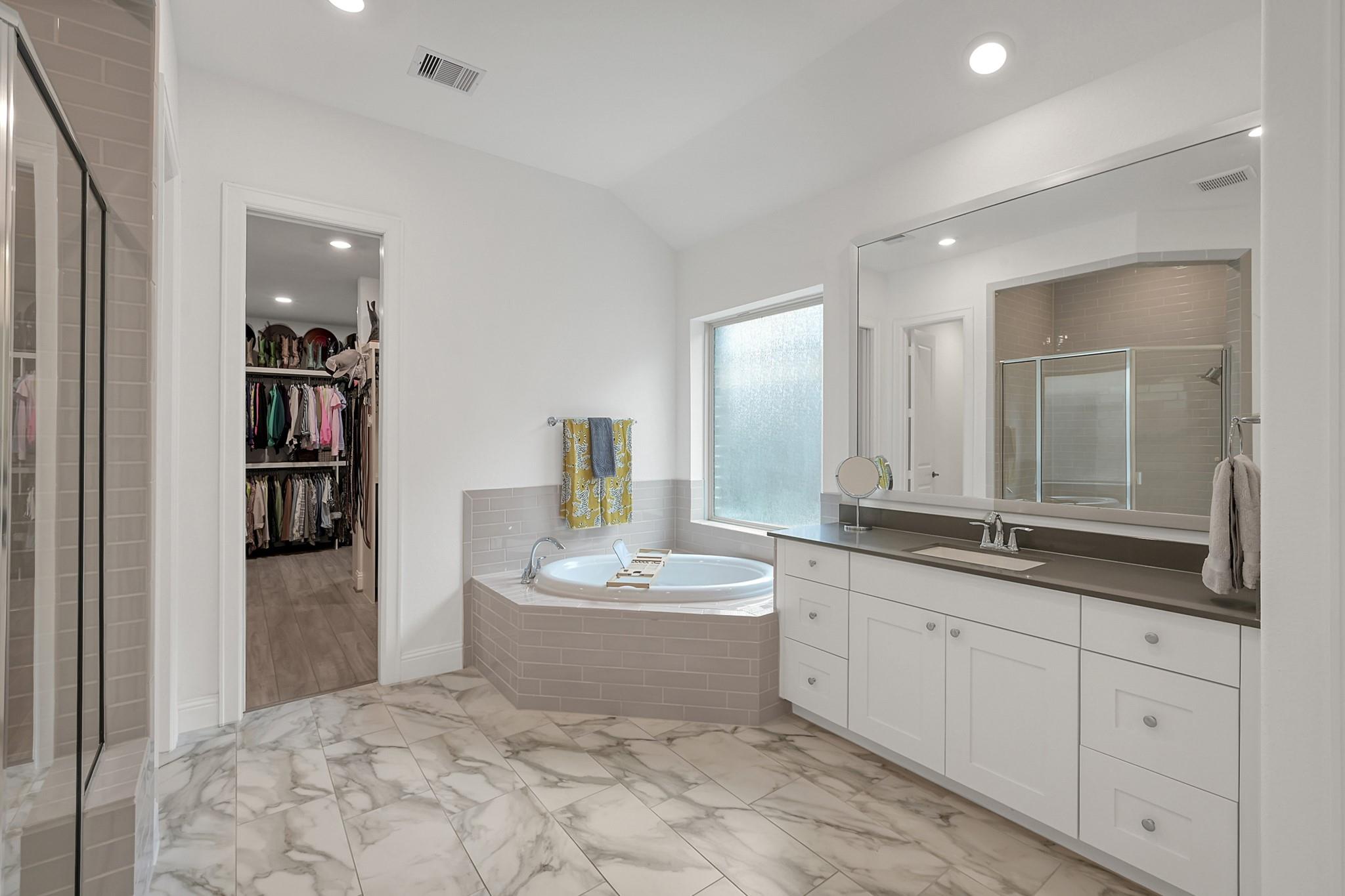 1067 Lakemont Bend Lane