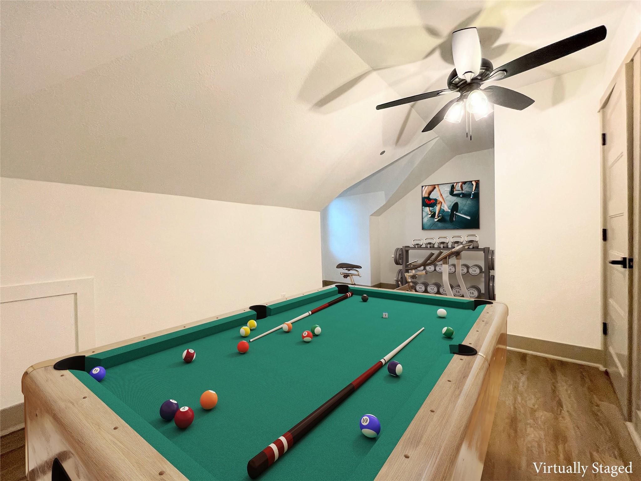 210 W Crescent Drive