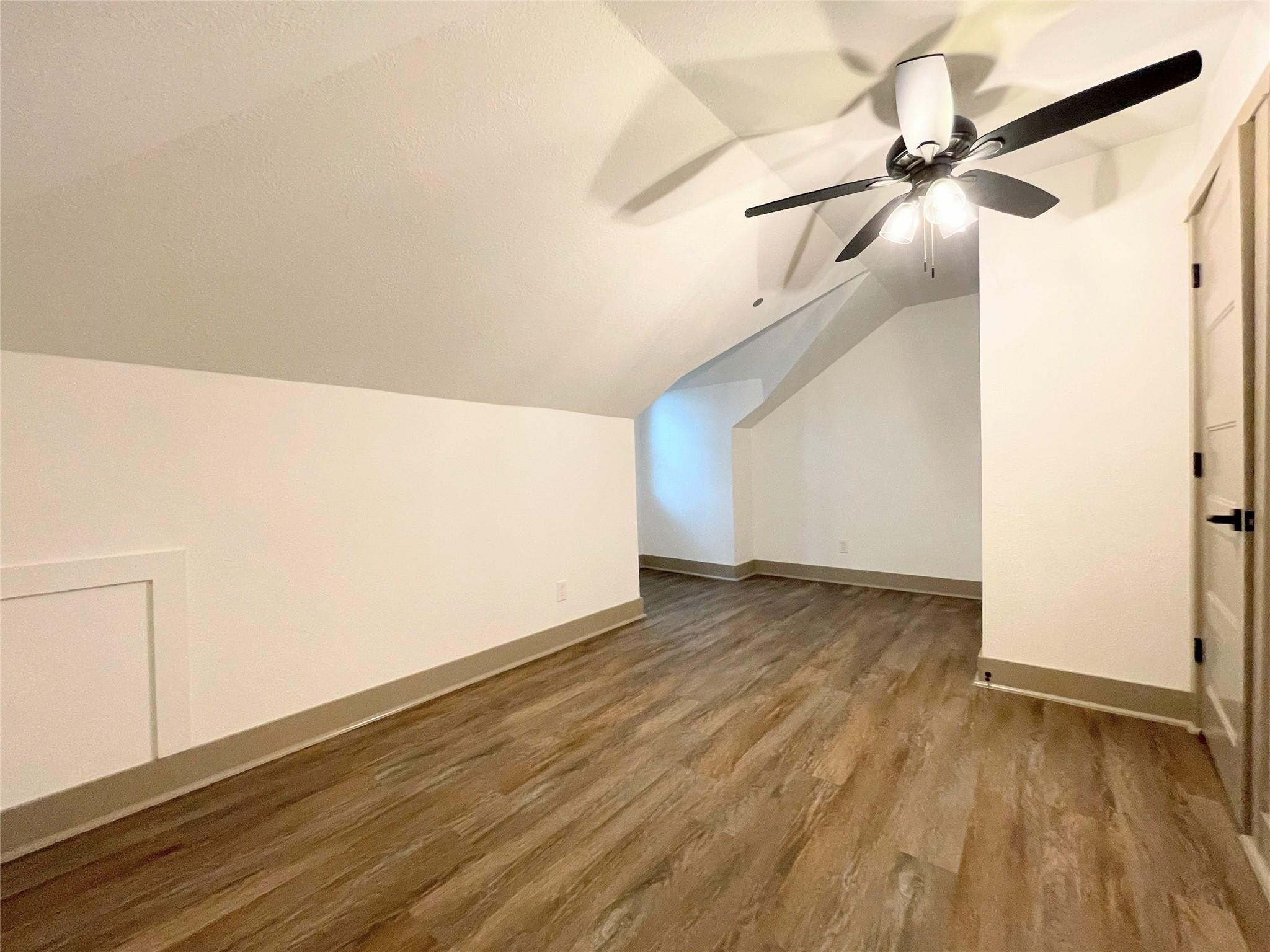 210 W Crescent Drive