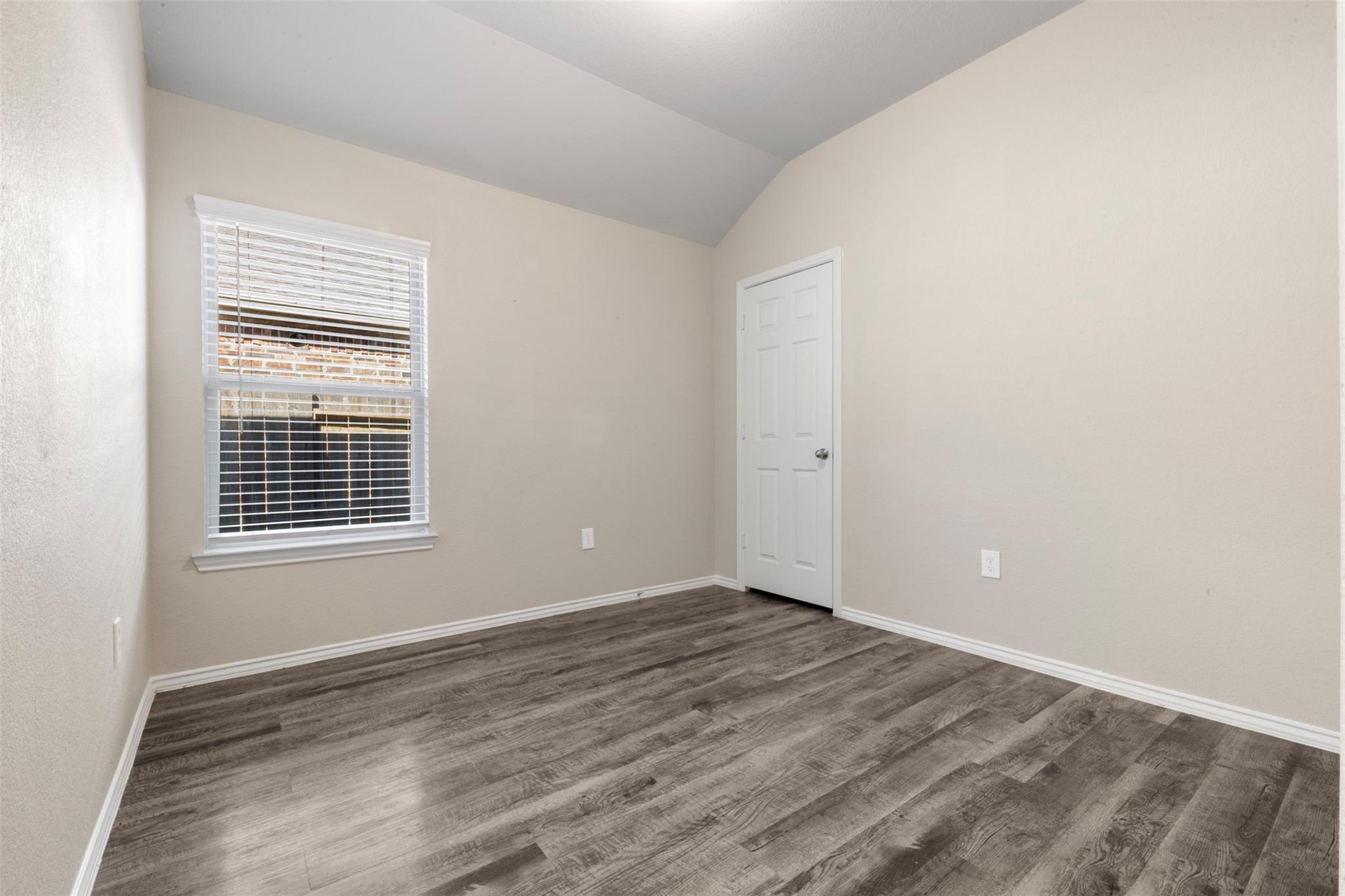 15058 Paddock Point Lane