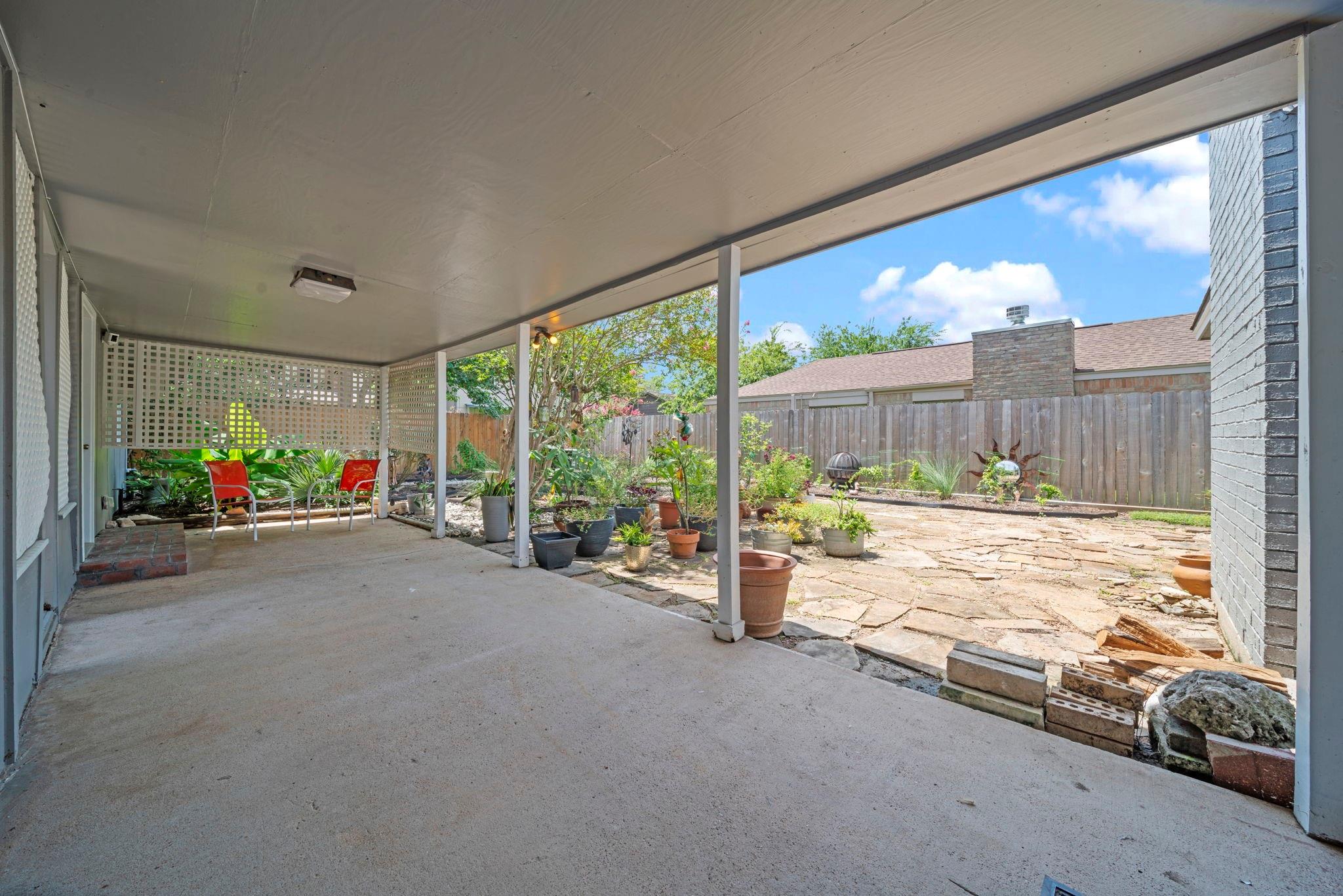 8103 Autumn Willow Drive