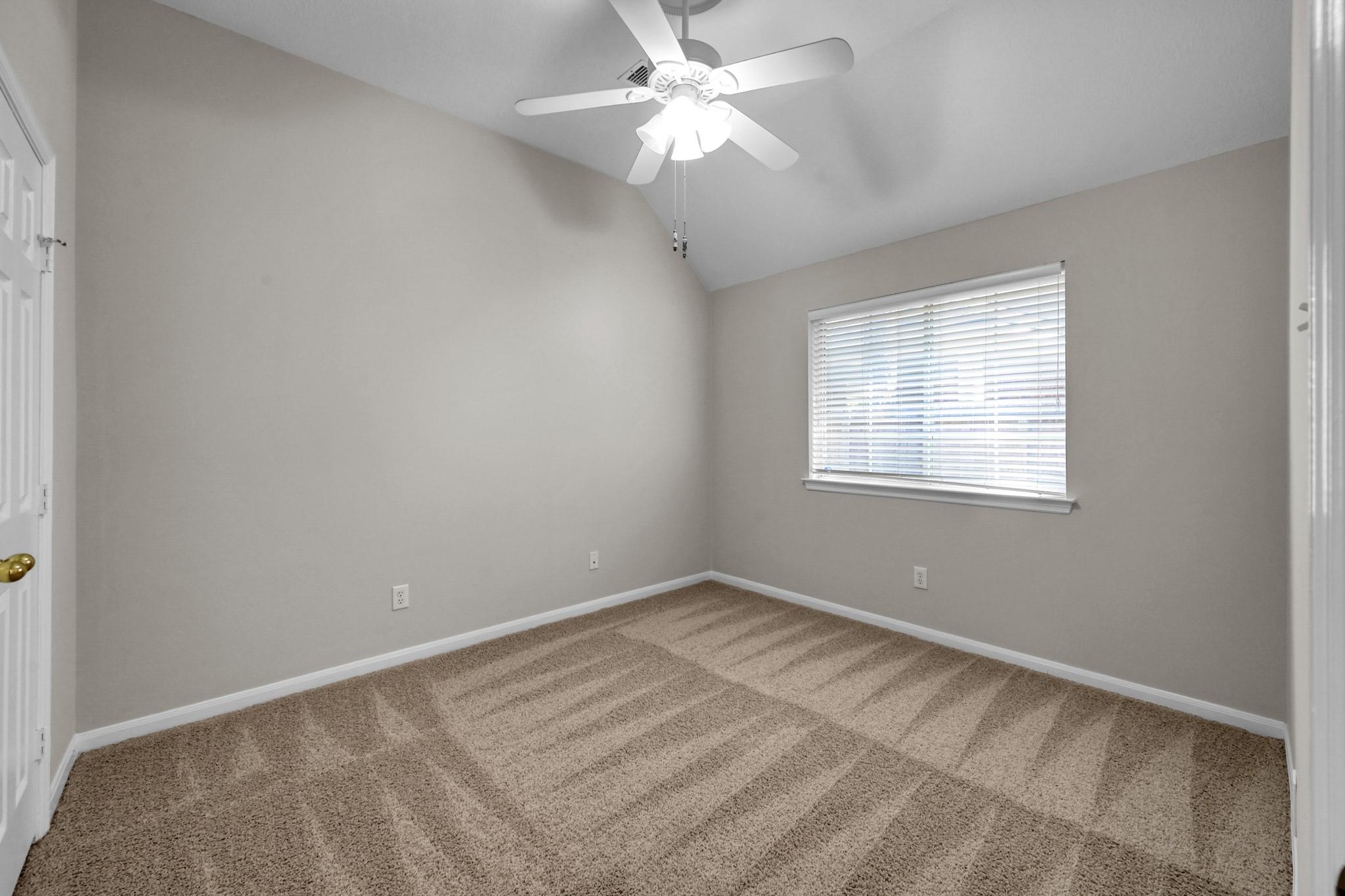 6 Long Springs Place