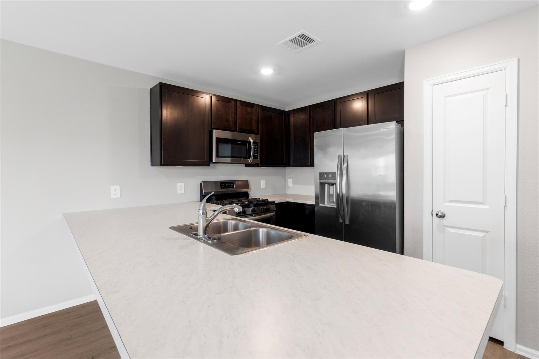 703 Larkspur Shadow Drive