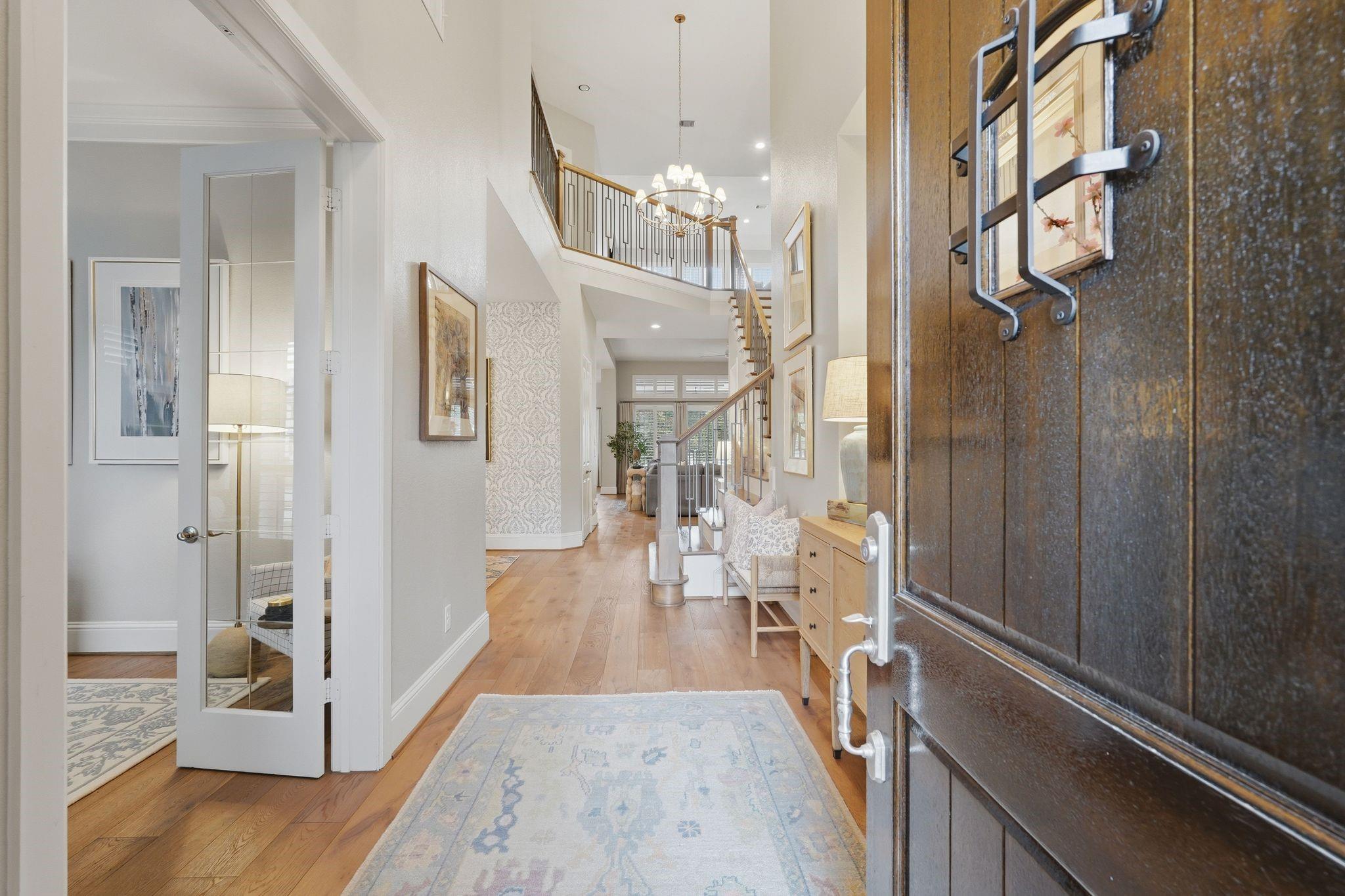 195 S Thatcher Bend Circle
