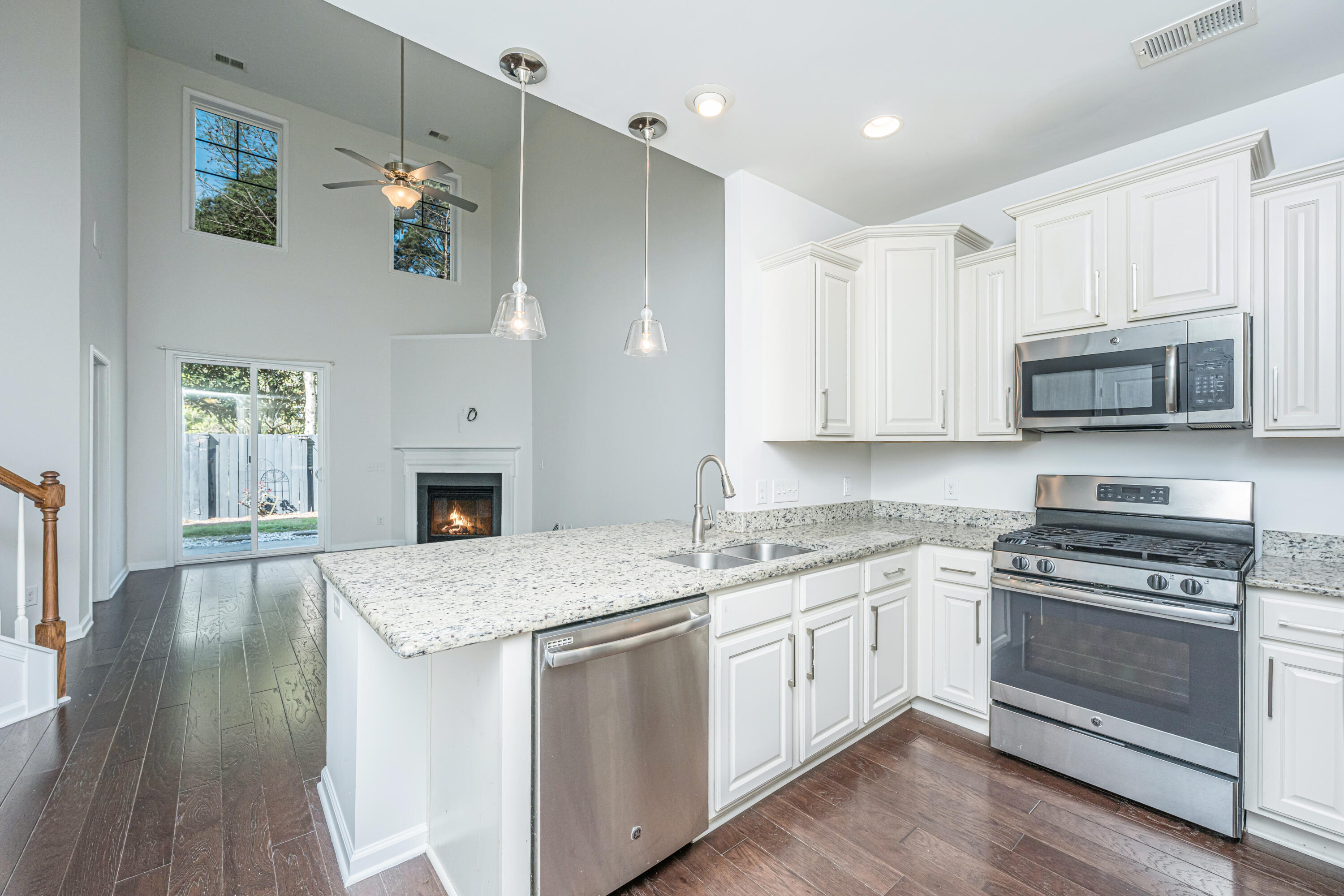 1686 Bridwell Lane