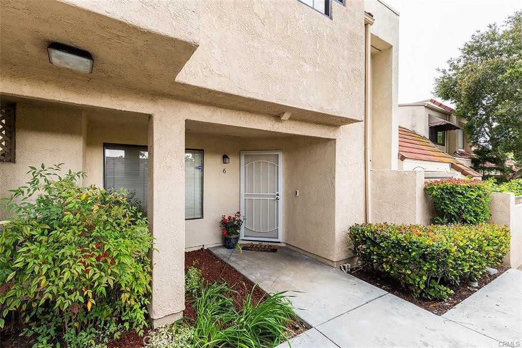 6 Aruba Street 235