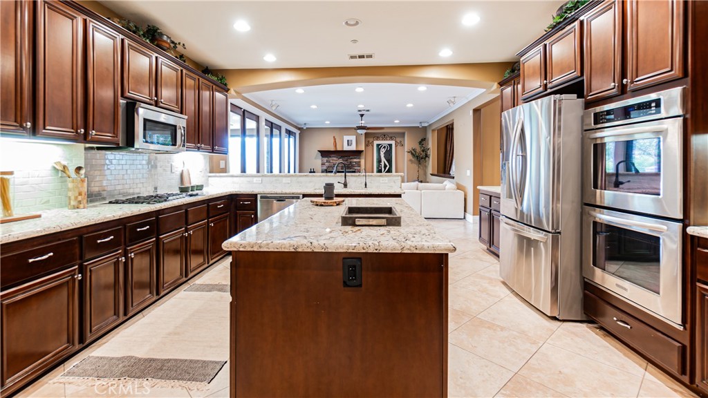 2023 Mesa View Lane