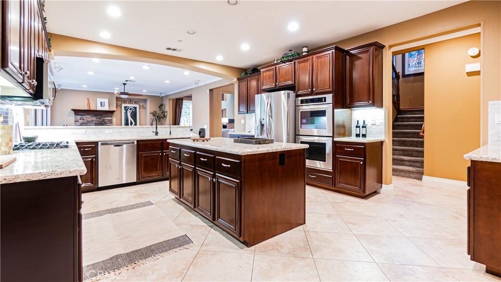 2023 Mesa View Lane
