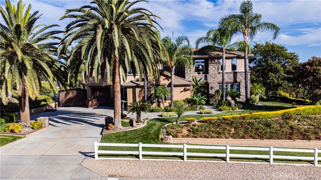 2023 Mesa View Lane