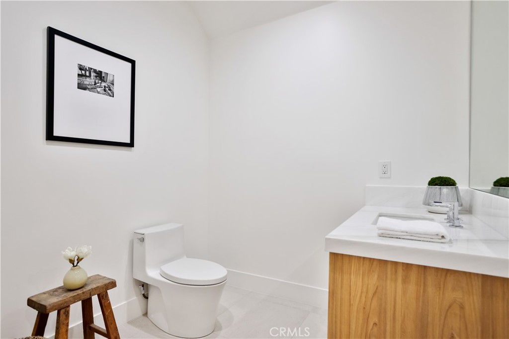 1257 Fetlock Way