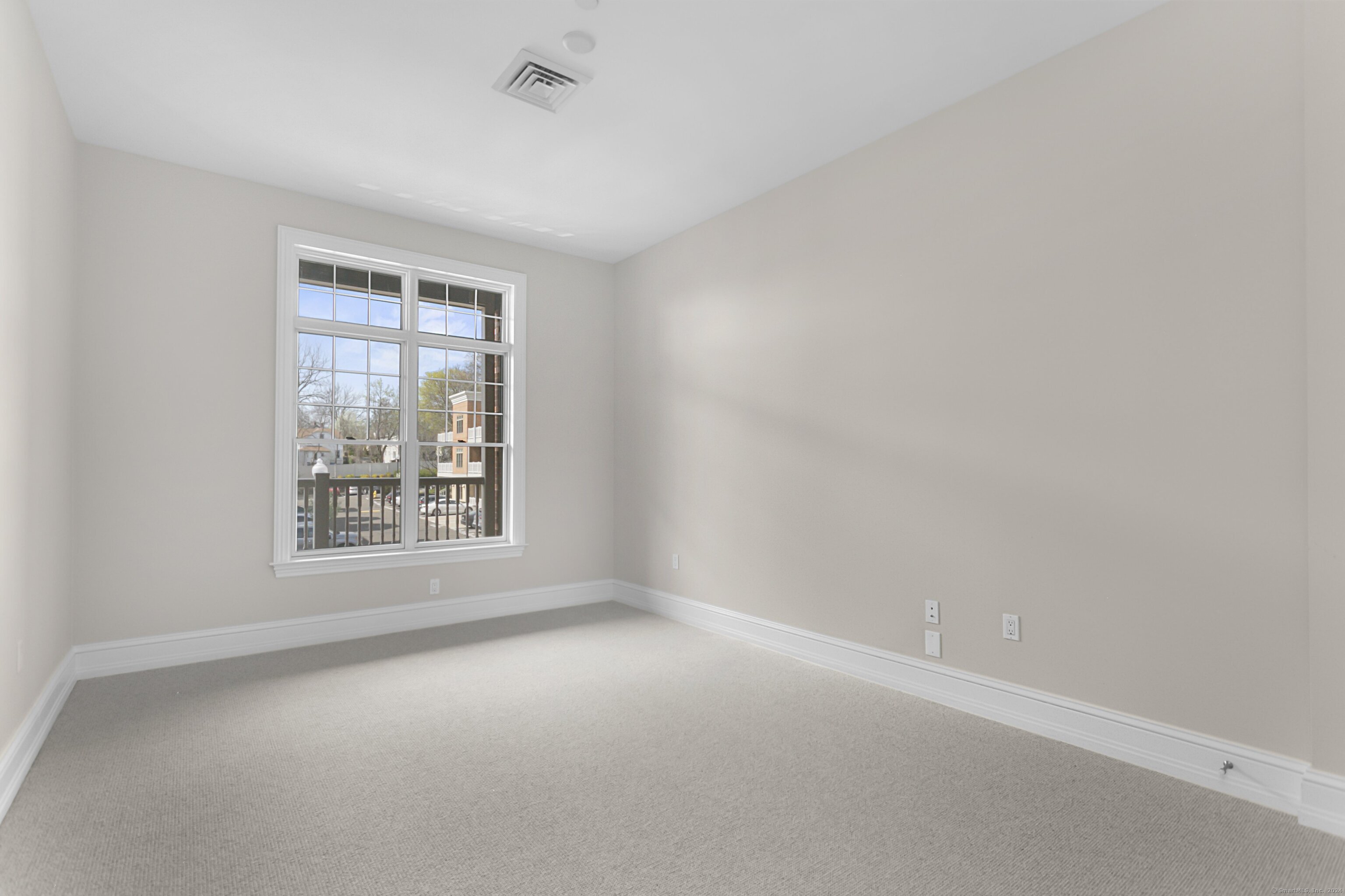 100 Stone Ridge Way APT 2G