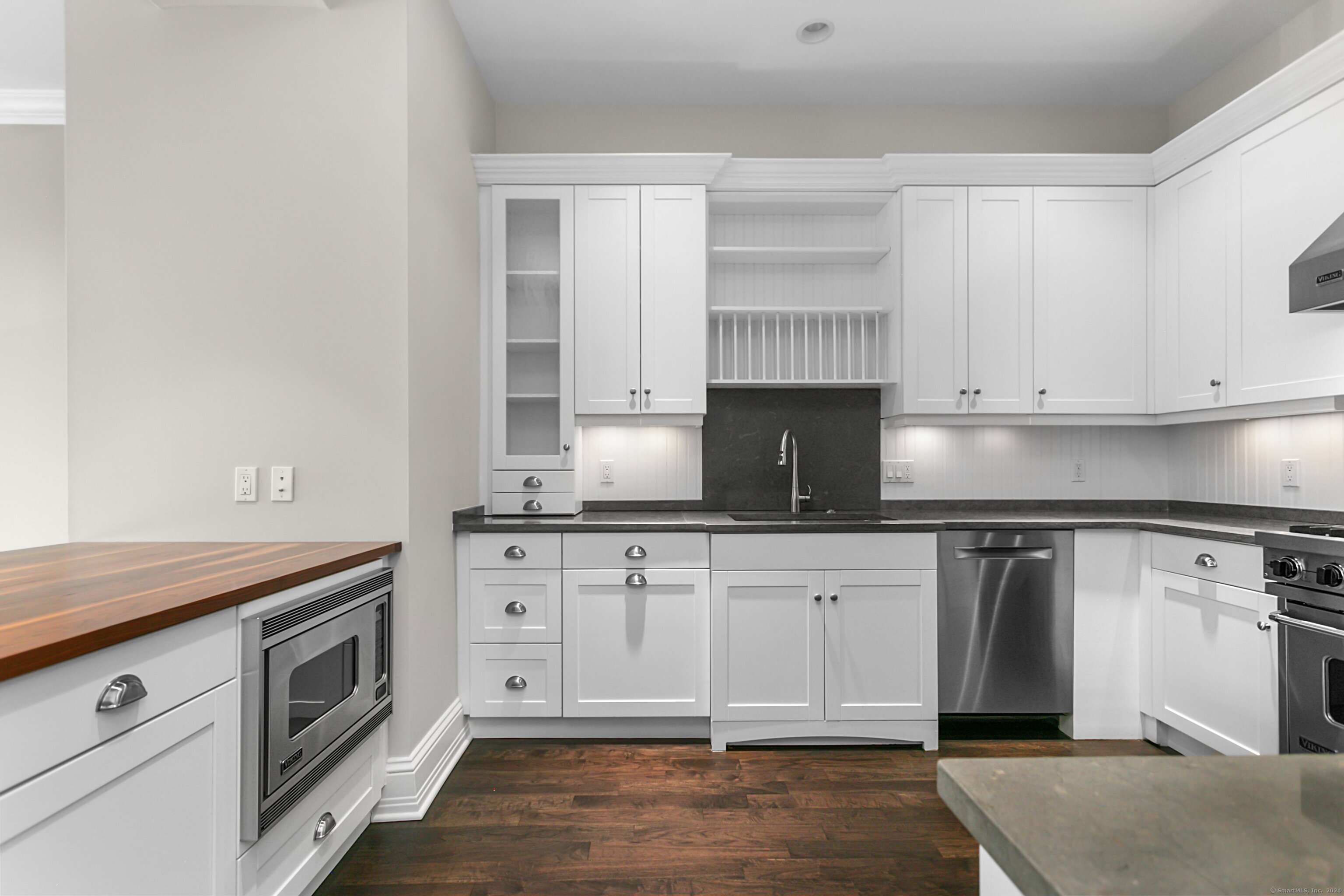 100 Stone Ridge Way APT 2G