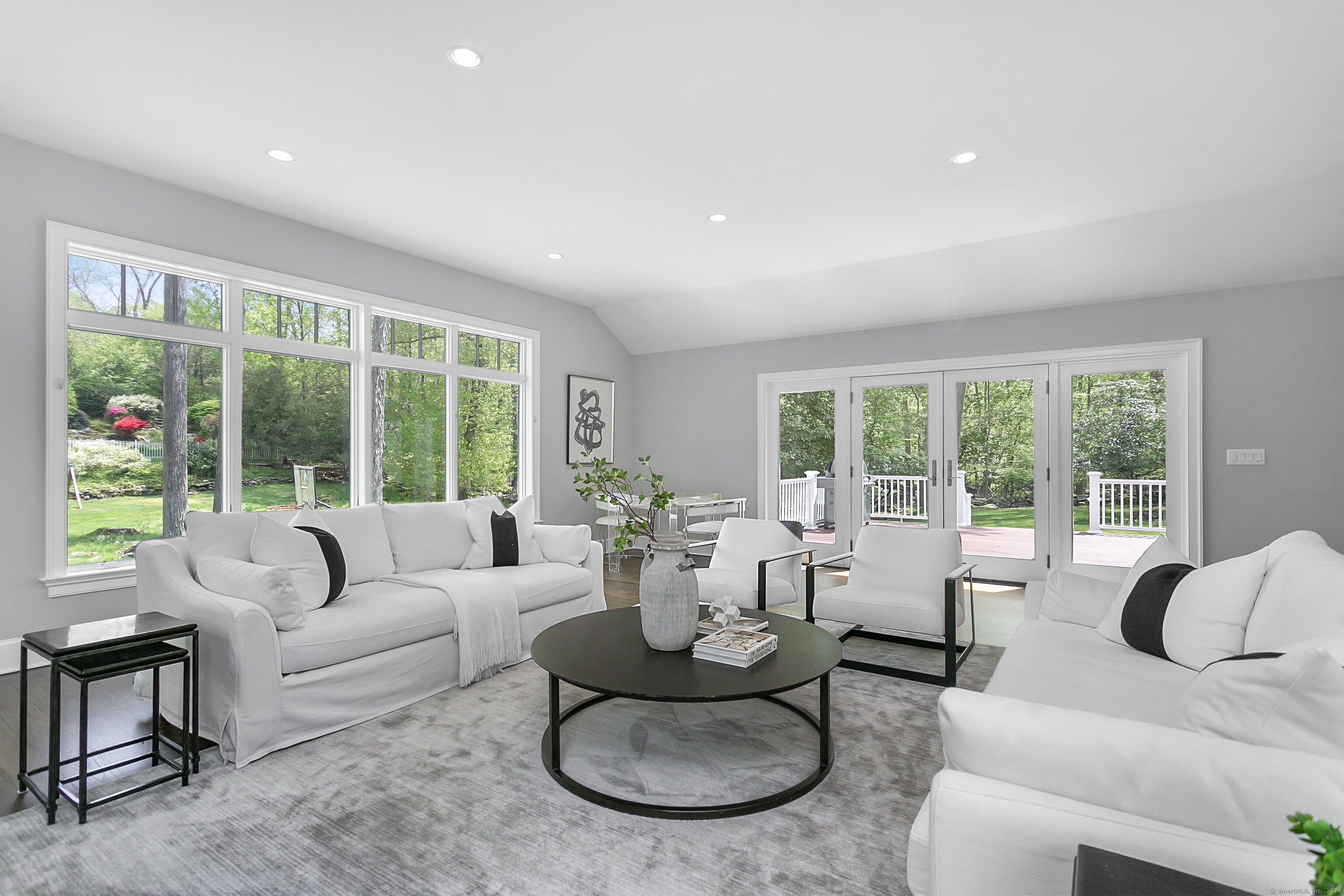 5 Deerwood Road