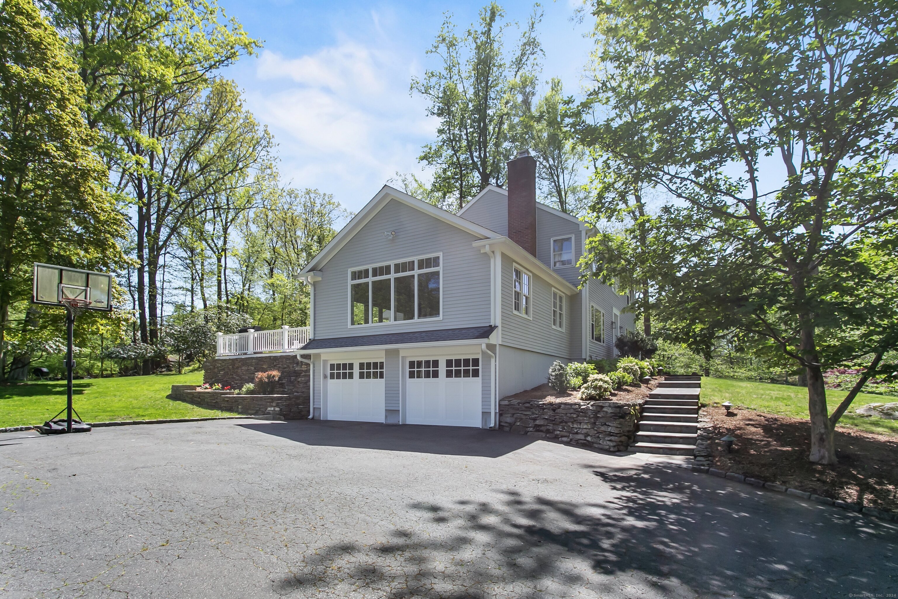 5 Deerwood Road