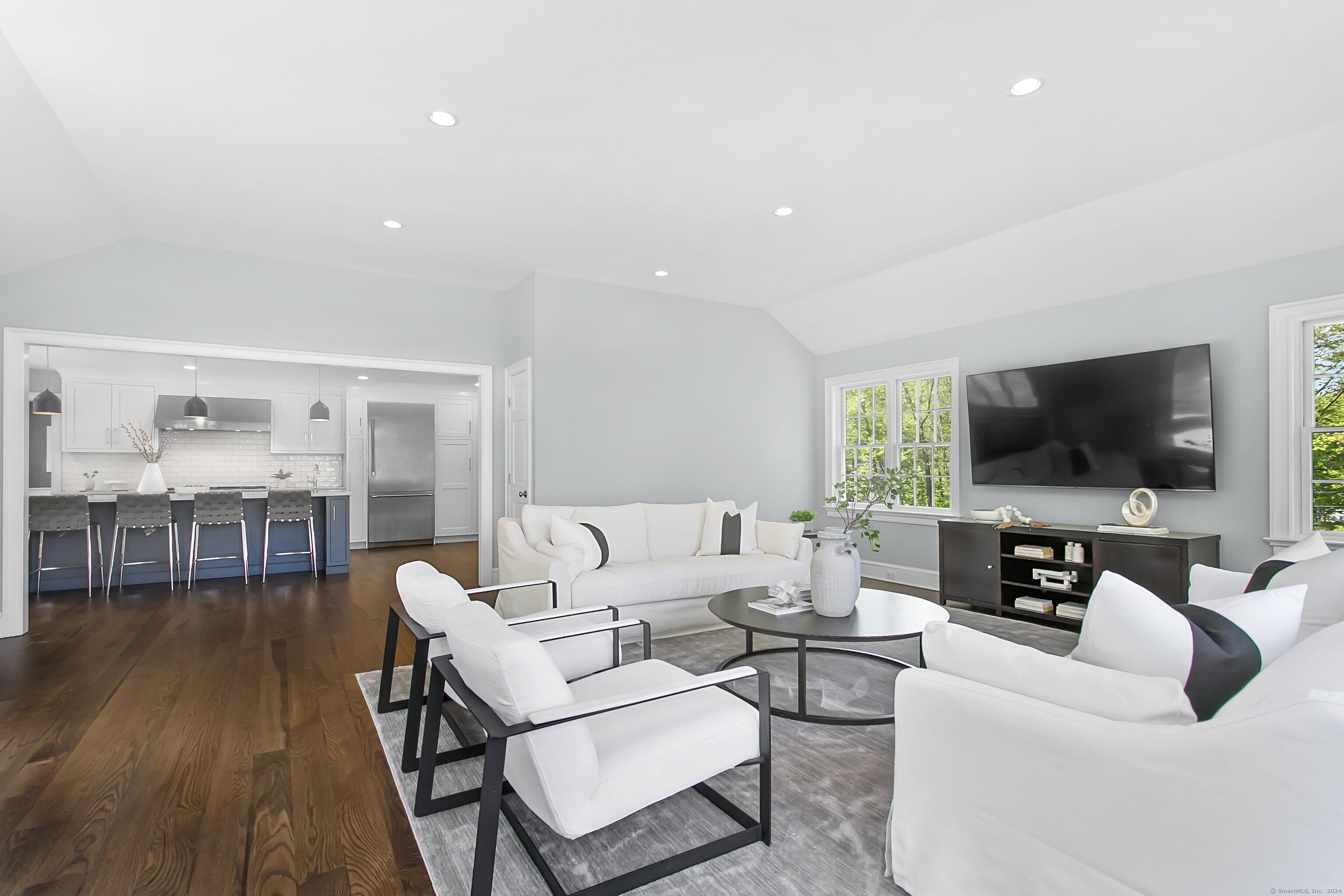 5 Deerwood Road