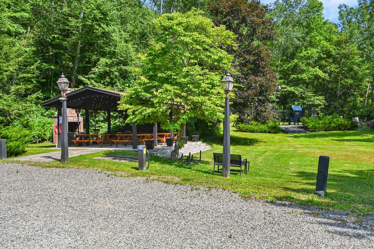 409 Tepi Drive