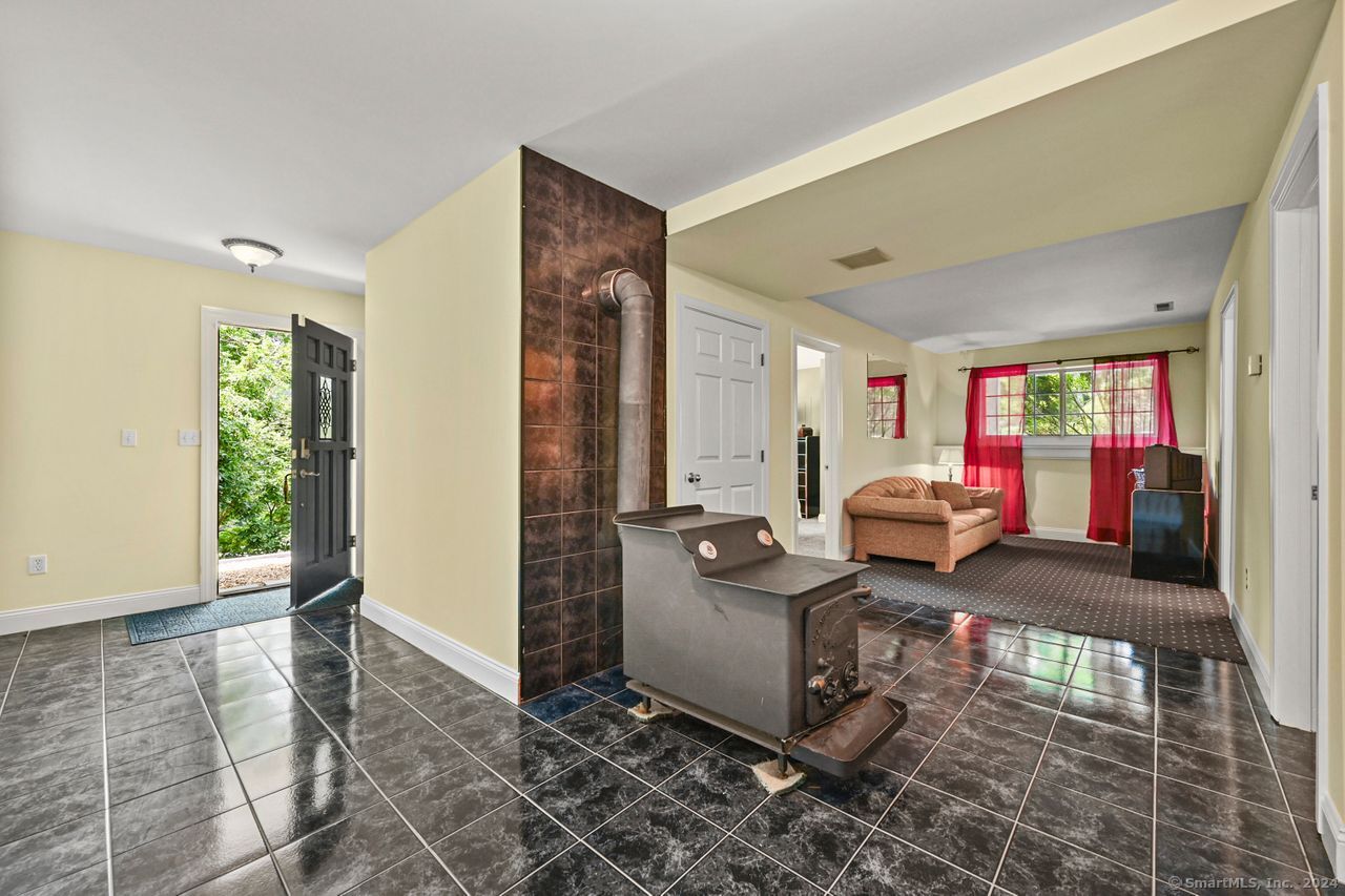 409 Tepi Drive
