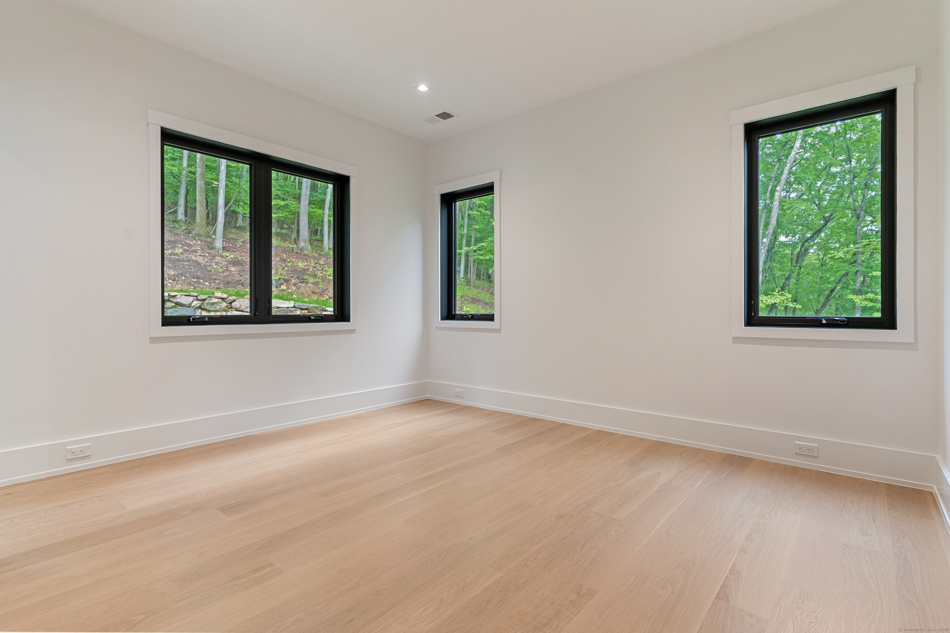 22 Limekiln Road