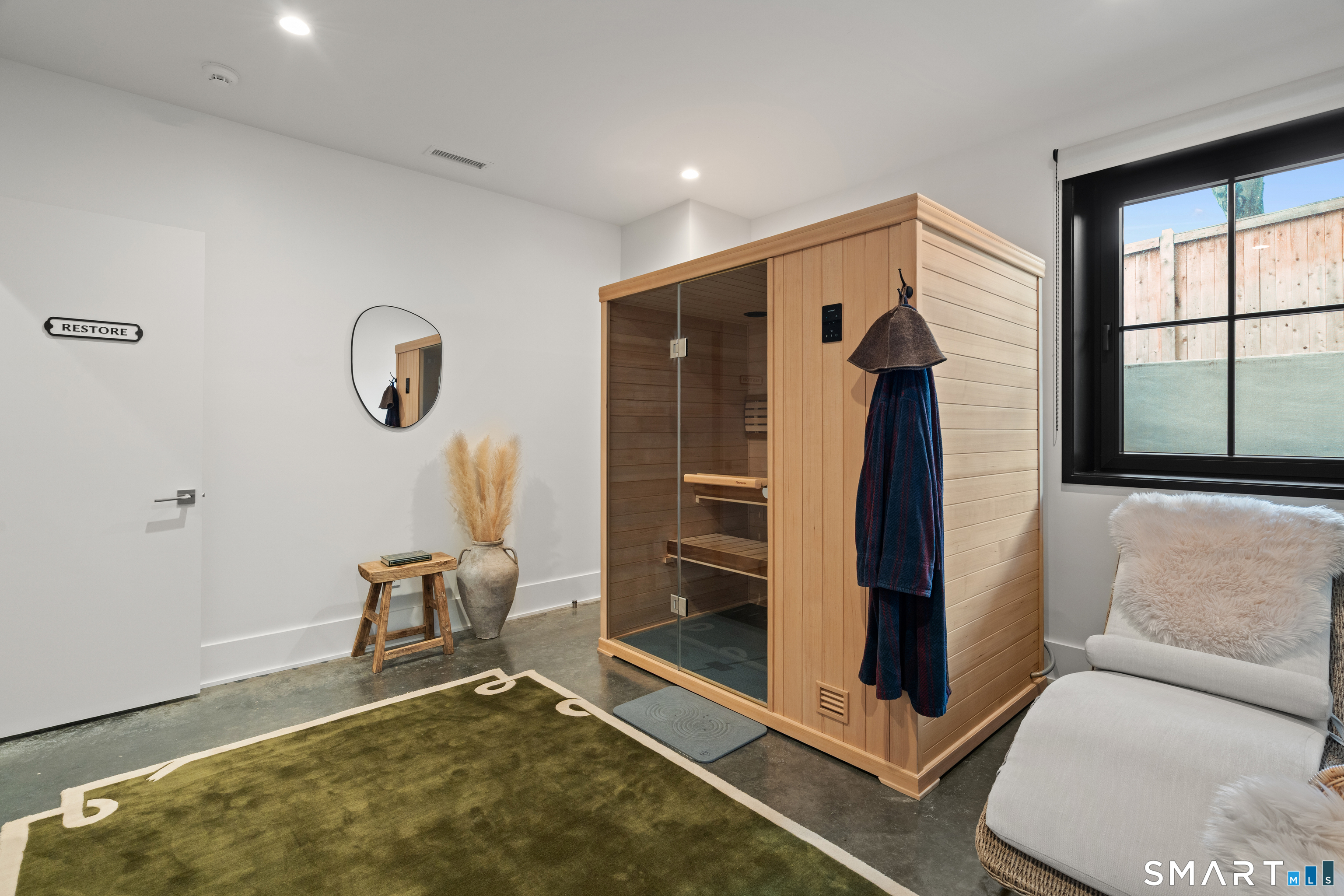 36 Bauer Pl Extension