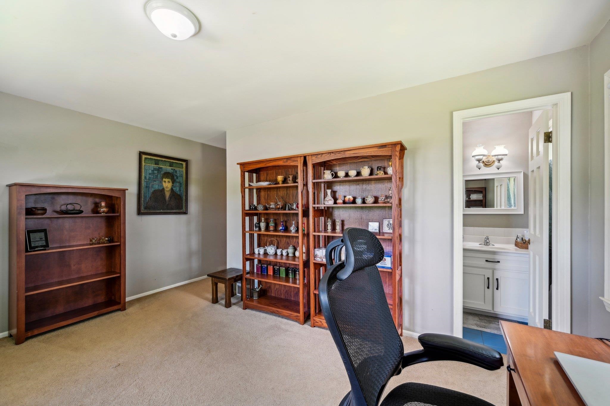 735 Westbrook Drive