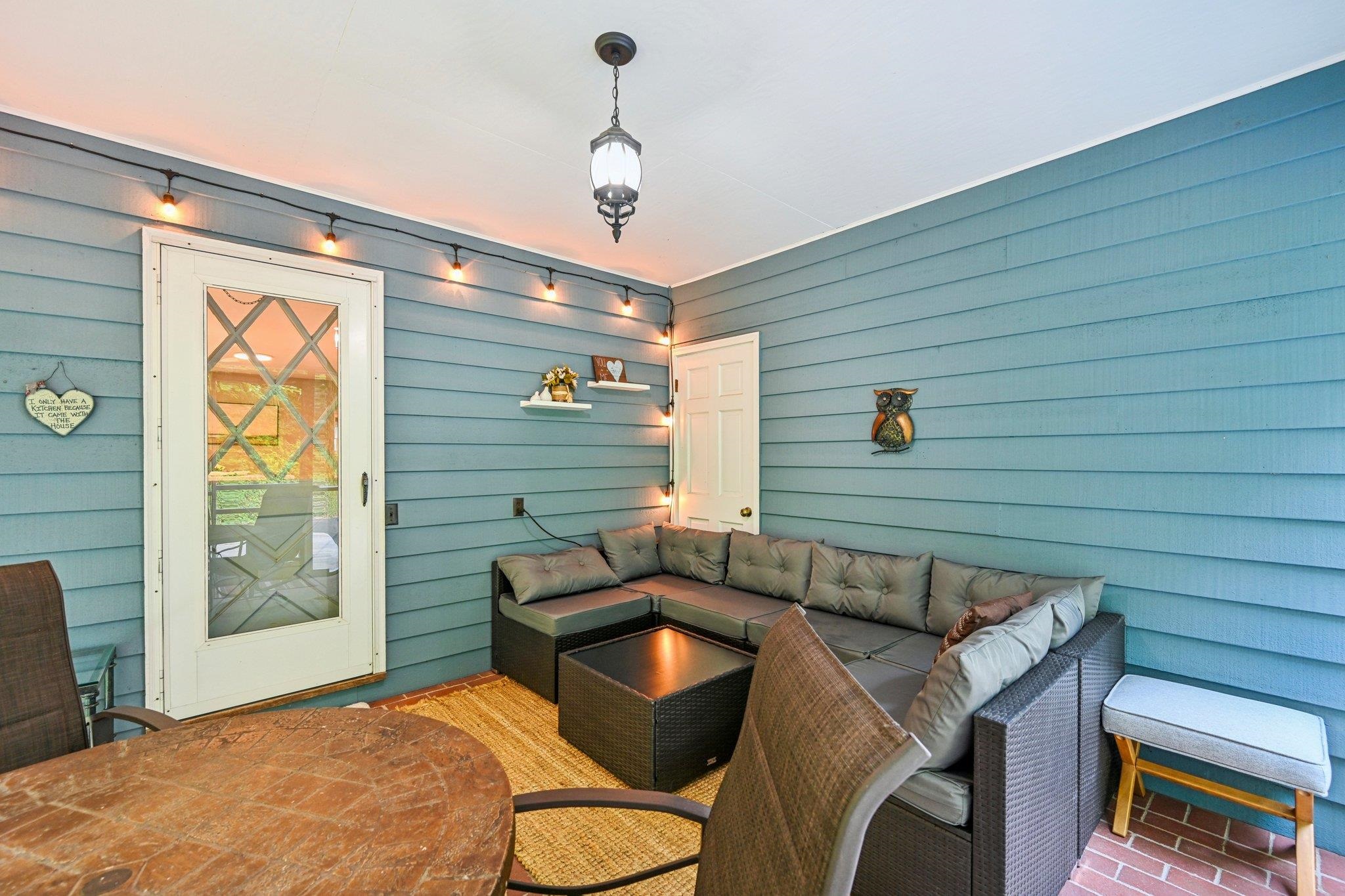 735 Westbrook Drive